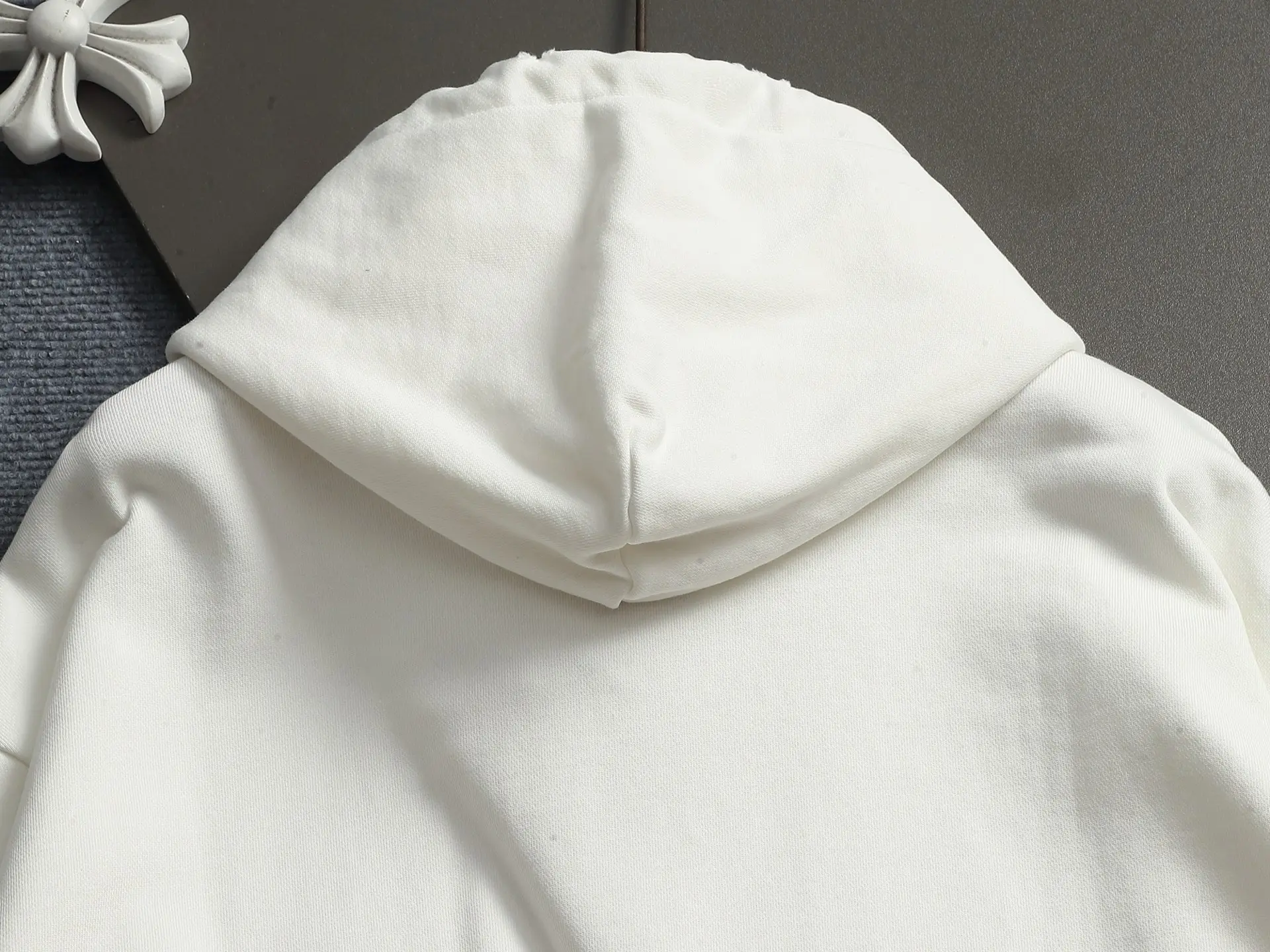 Anagram Logo Embroidered Cotton Hoodie D20021997 — view 12