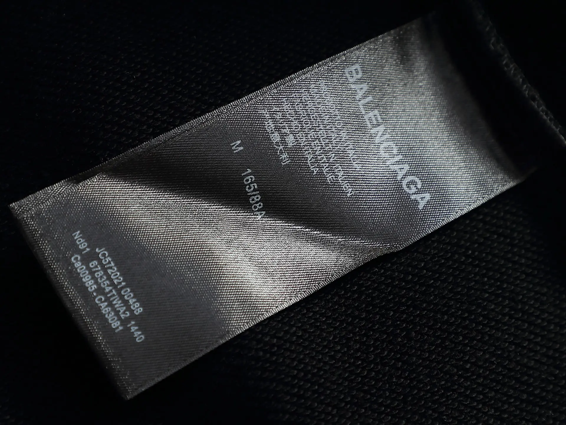 Logo-Embroidered Distressed Cotton Hoodie D20022020 — view 10