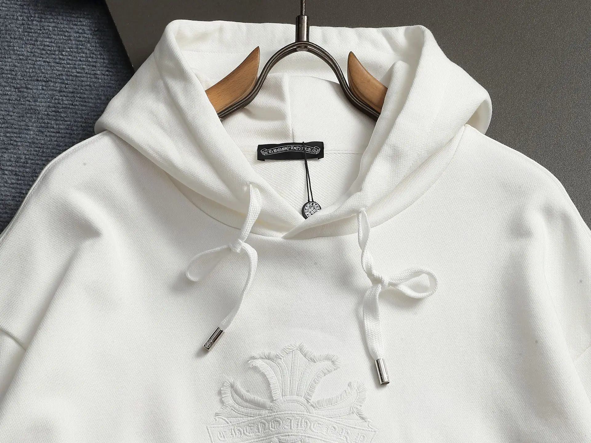 Chrome Hearts Cross Embroidery Acid-Wash Hoodie D20022015 — view 2