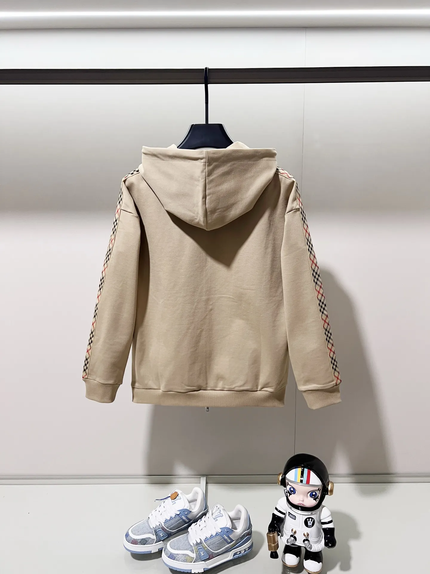 Check-Trim Embroidered Zip-Up Hoodie D20020057 — view 2