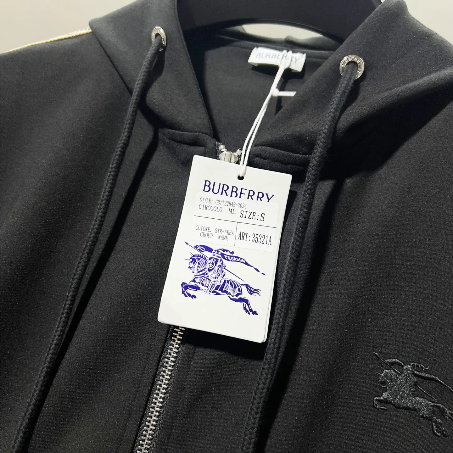 Check-Trim Embroidered Logo Zip-Up Hoodie D20020058 — view 5