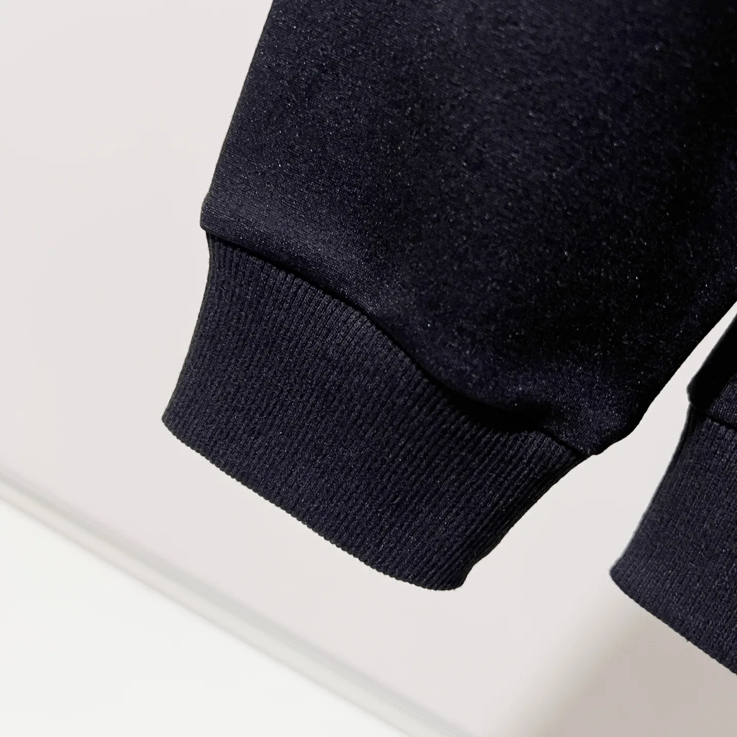 Logo Embroidery Zip-Up Hoodie D20020056 — view 9