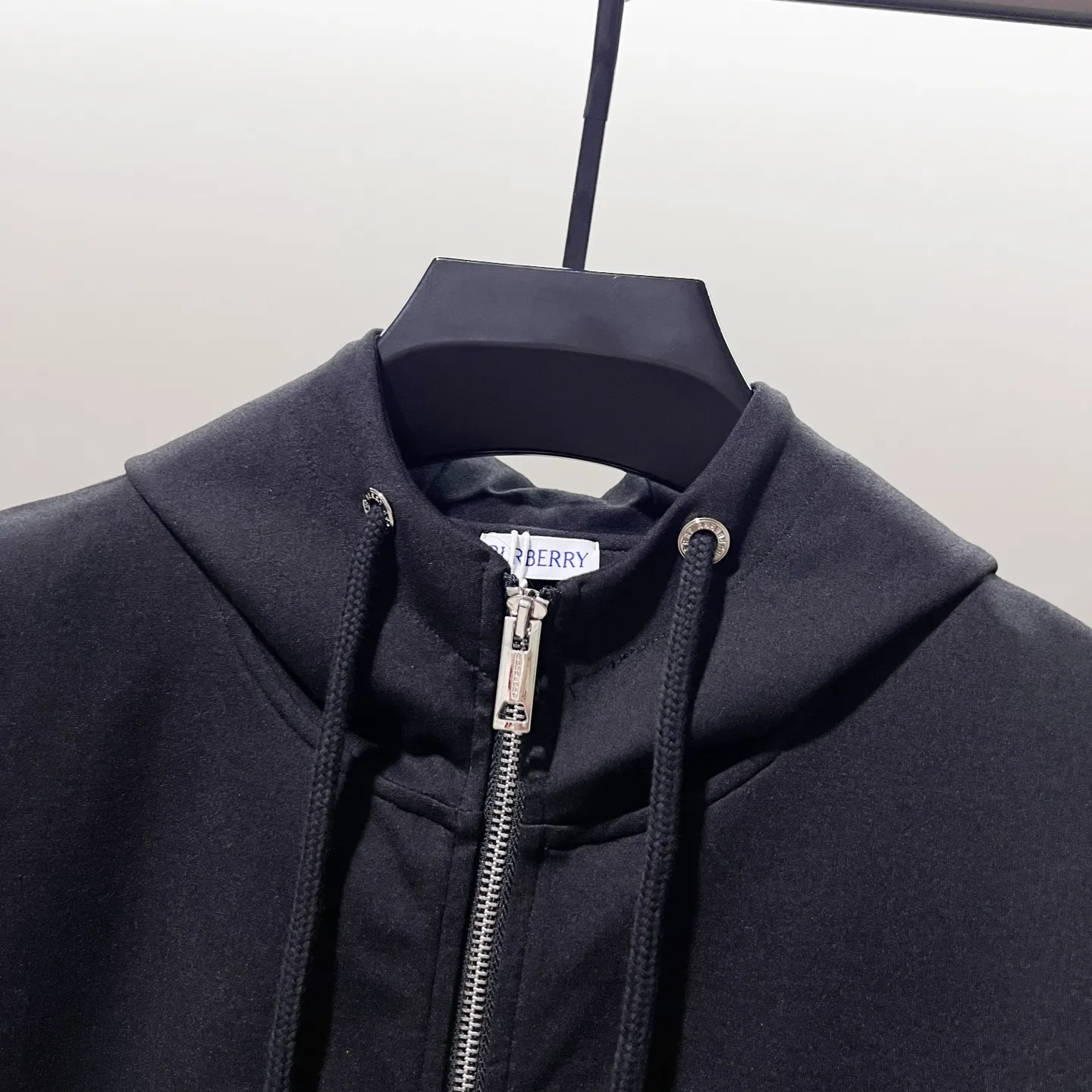 Check Logo Patch Zip-Up Hoodie D20020051 — view 3