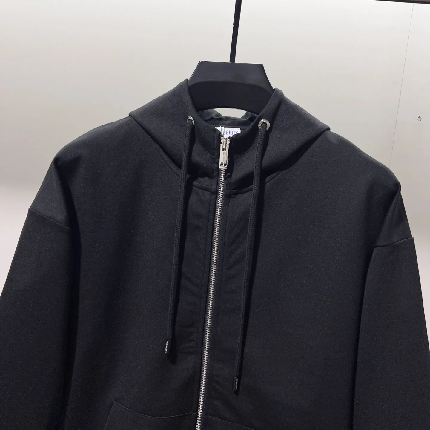 Check Logo Patch Zip-Up Hoodie D20020051 — view 4