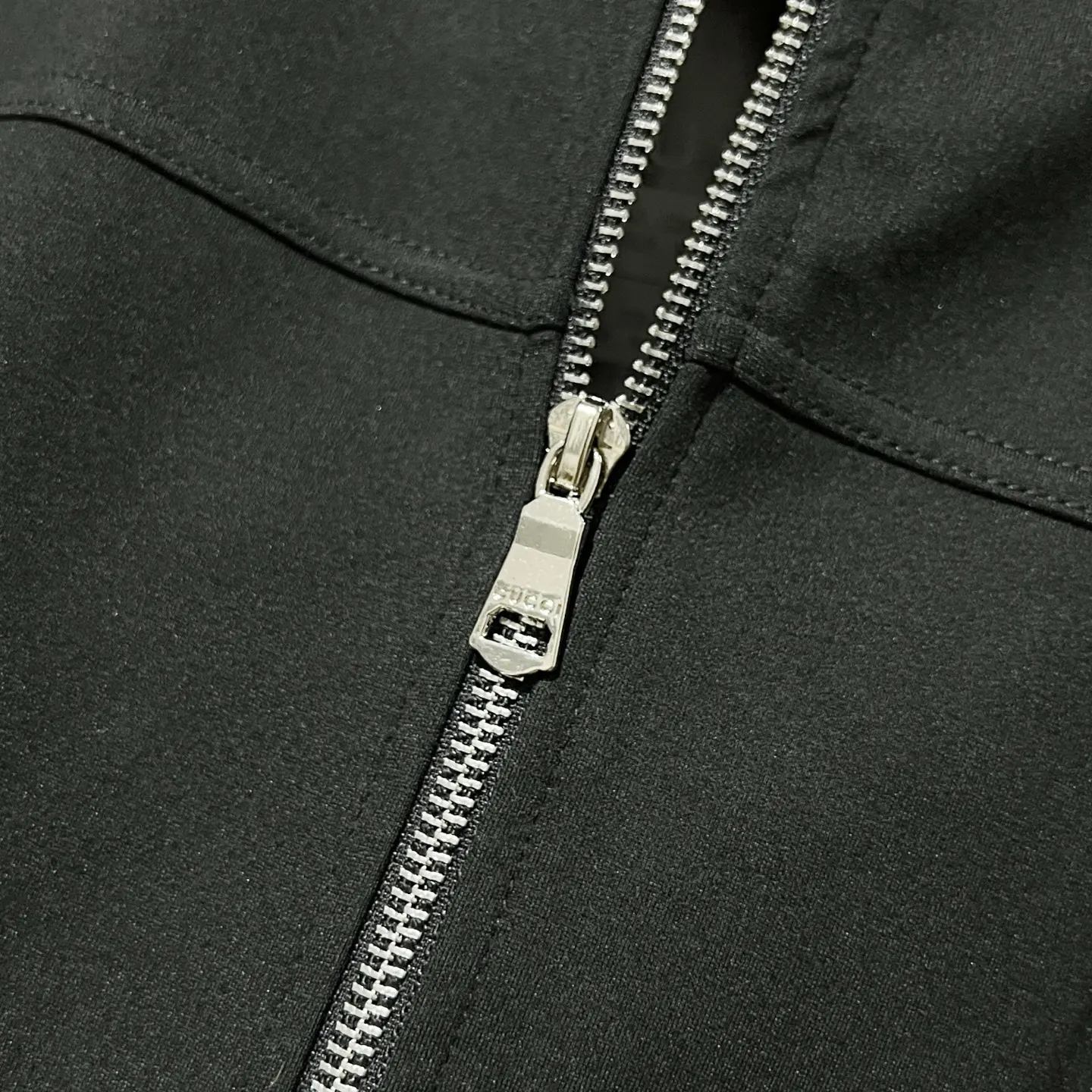 Web-Stripe Zip-Up Hooded Jacket D20020076 — view 10