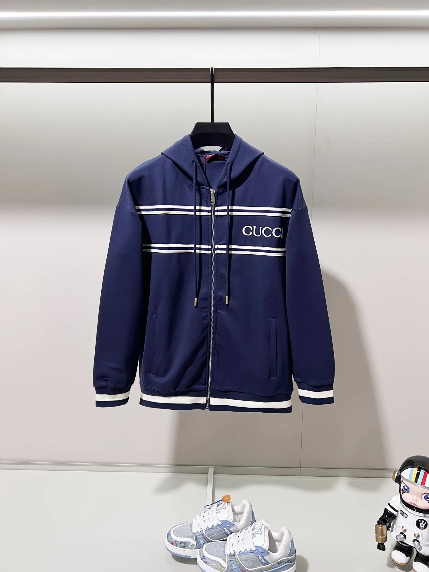 Logo-Embroidered Webbing Trim Zip-Up Hoodie D20020067