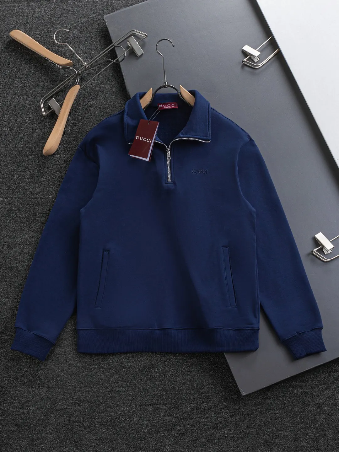 Logo-Embroidered Quarter-Zip Sweatshirt D20022830 — view 2