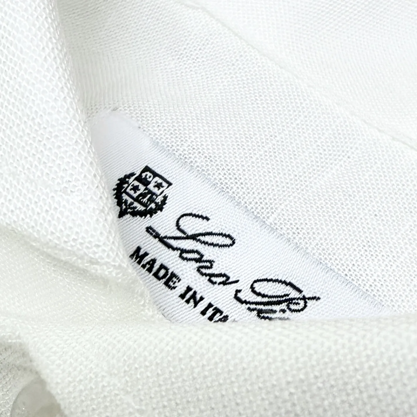 Embroidered Logo Long-Sleeve Linen Shirt D20021355 — view 3