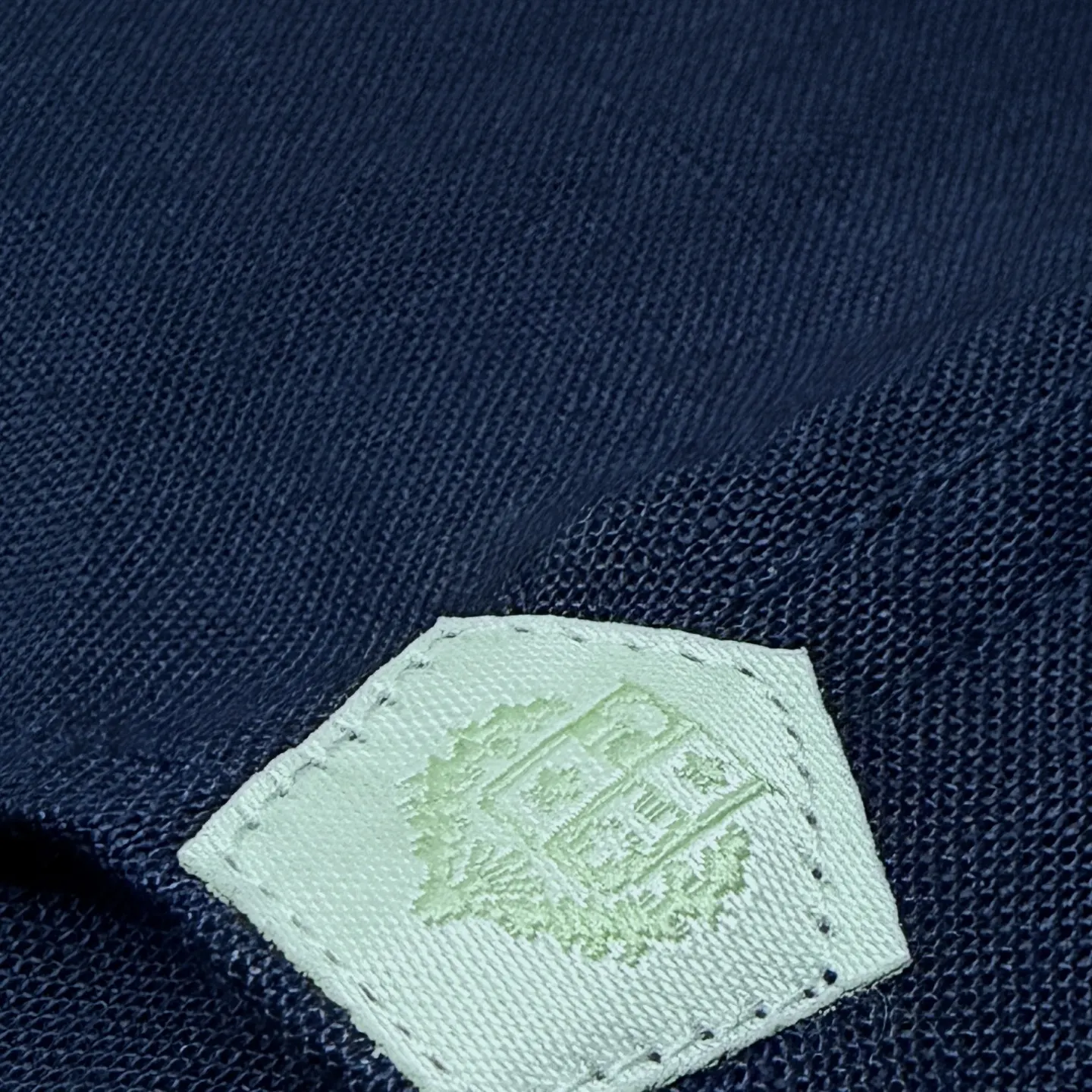 Embroidered Logo Long-Sleeve Linen Shirt D20021353 — view 7