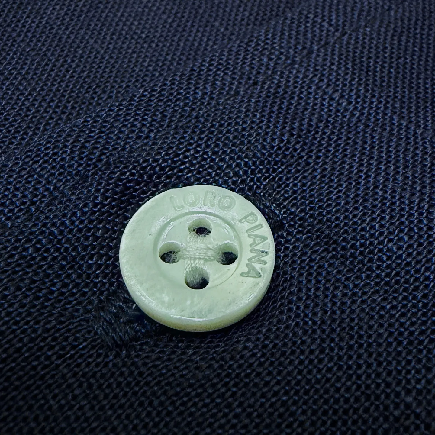 Embroidered Logo Long-Sleeve Linen Shirt D20021353 — view 8