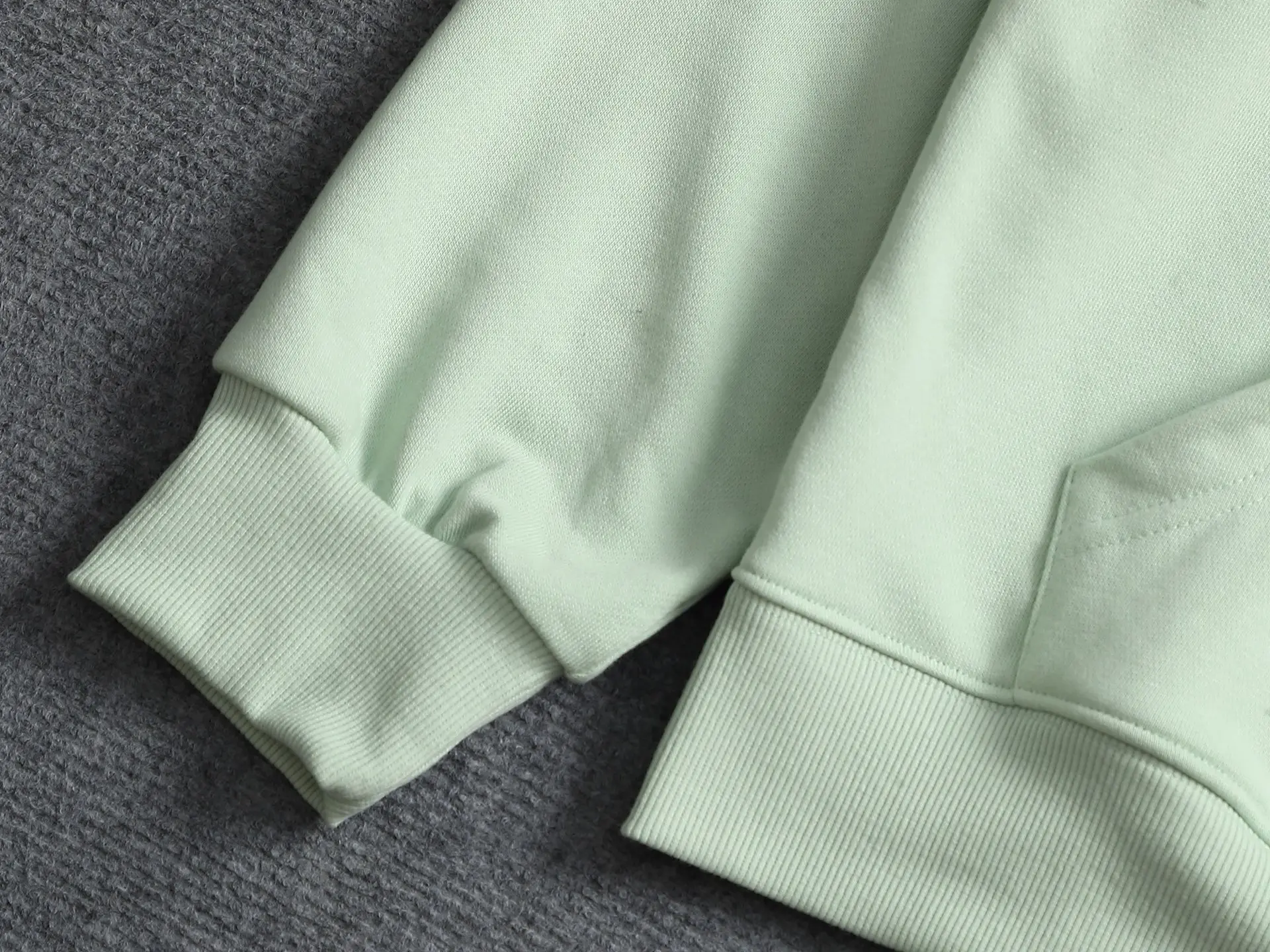 Embossed Logo Cotton-Blend Hoodie D20022011 — view 5