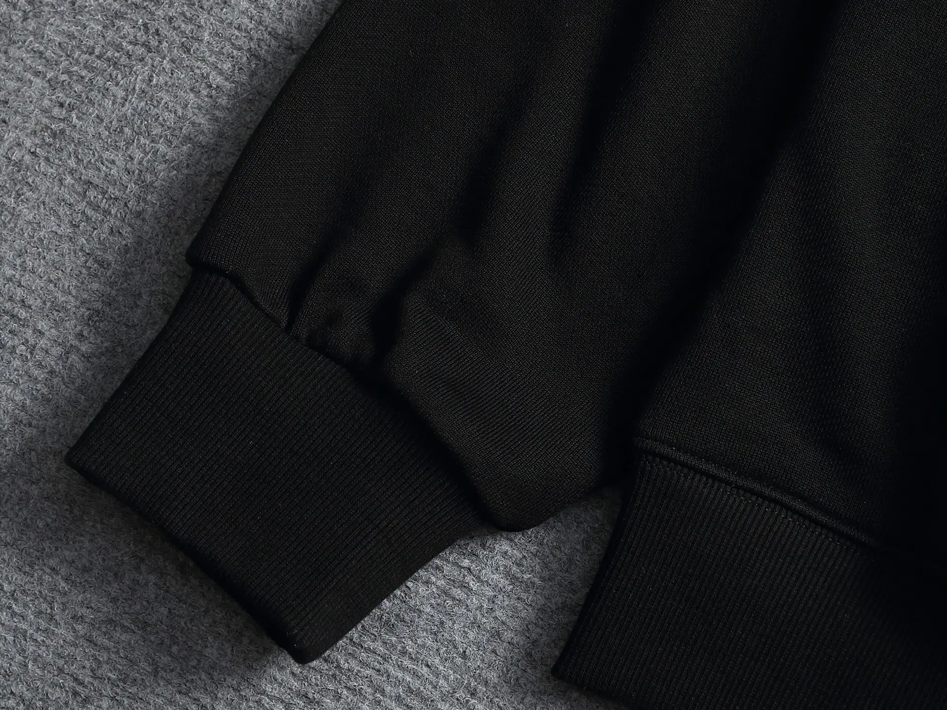 Embossed Logo Cotton-Blend Hoodie D20022014 — view 5