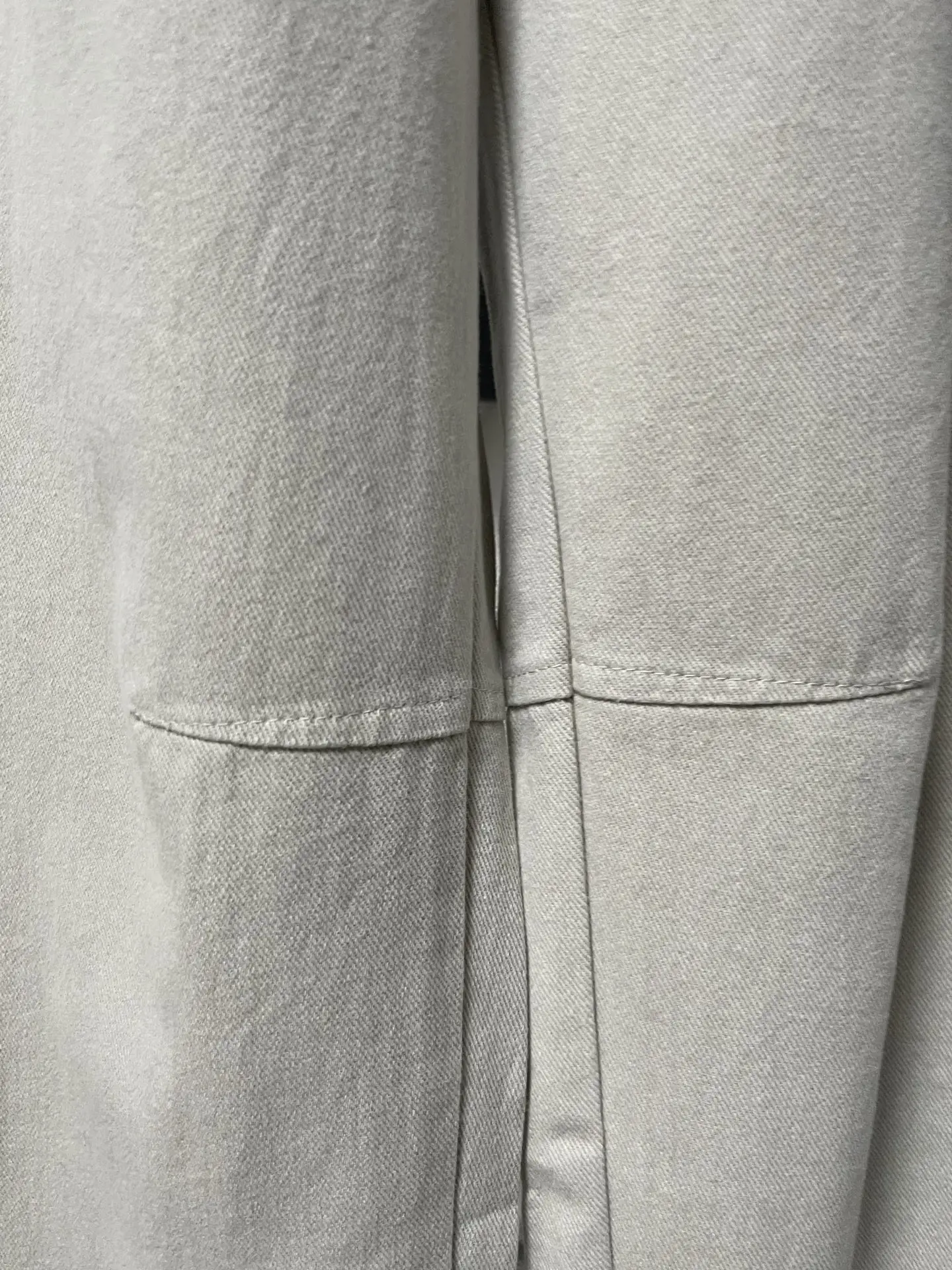 Logo-Print Straight-Leg Canvas Trousers D20022626 — view 5