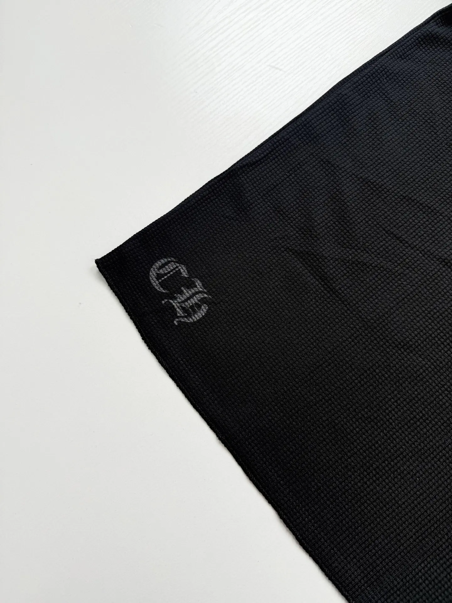 Horseshoe Logo Waffle-Knit Long-Sleeve T-Shirt D20522622 — view 4