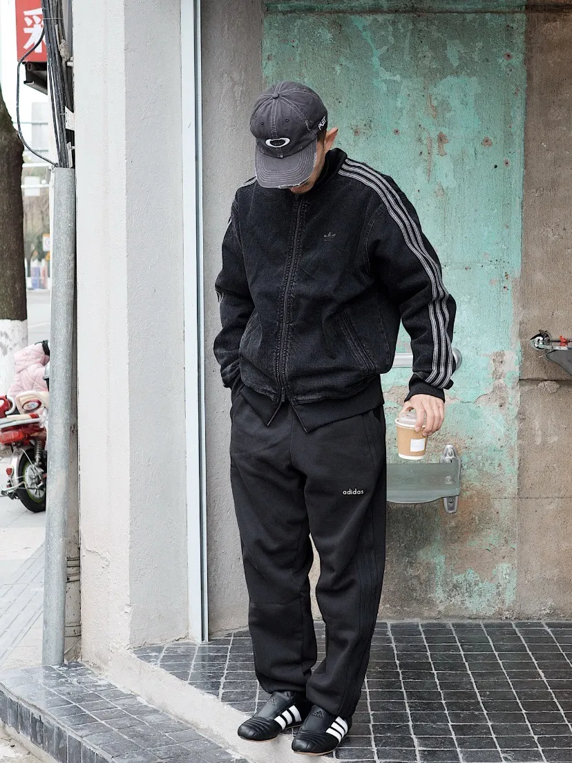 Adidas Originals Firebird Washed Denim Track Jacket D20521730 — view 2