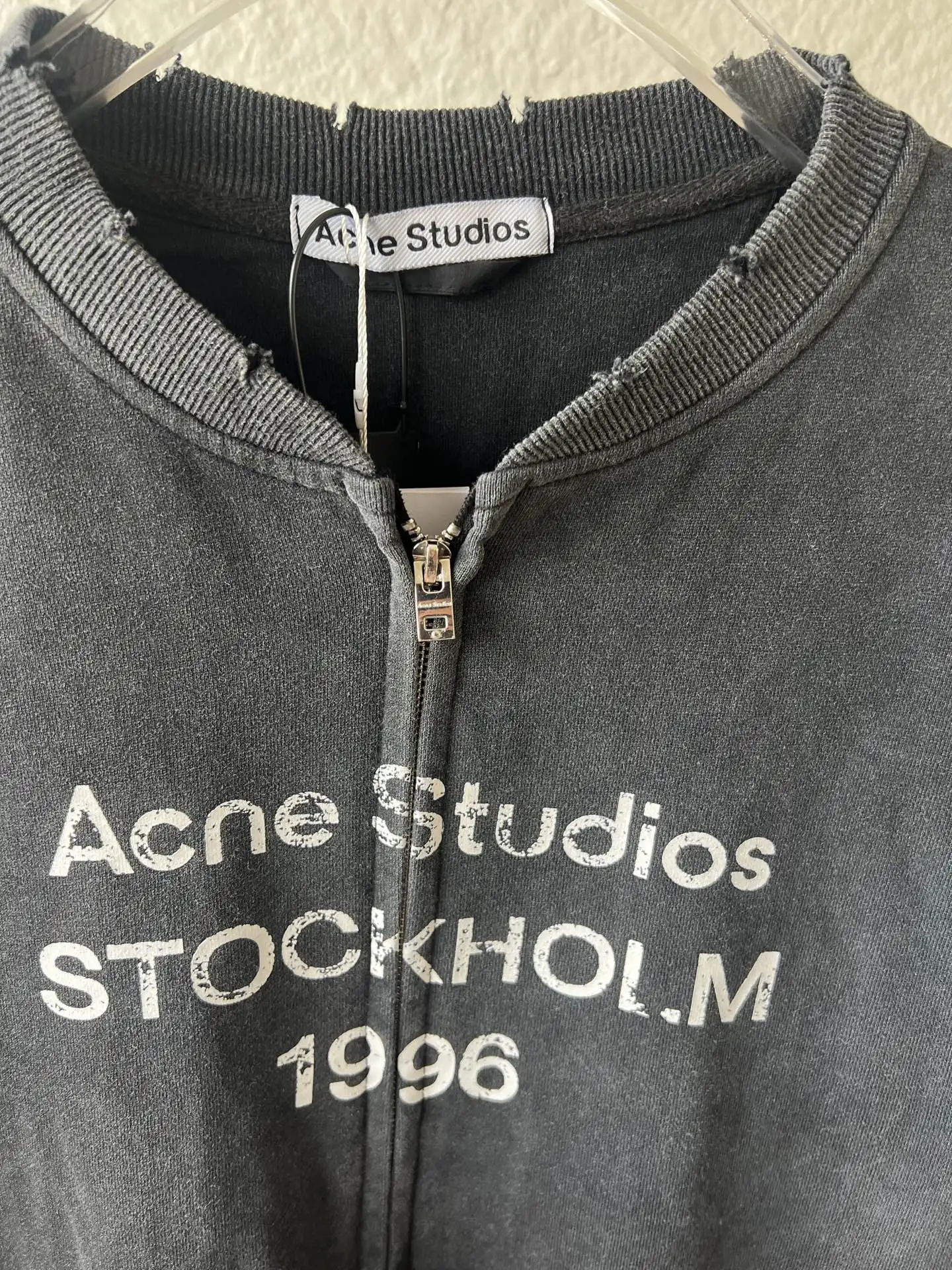 1996 Logo Distressed Zip-Up Sweatshirt D20521559 — view 3