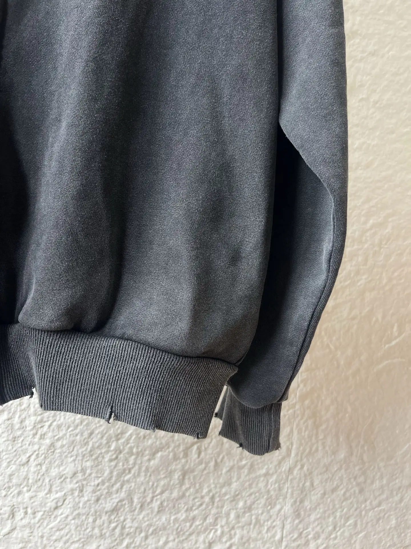 1996 Logo Distressed Zip-Up Sweatshirt D20521559 — view 5
