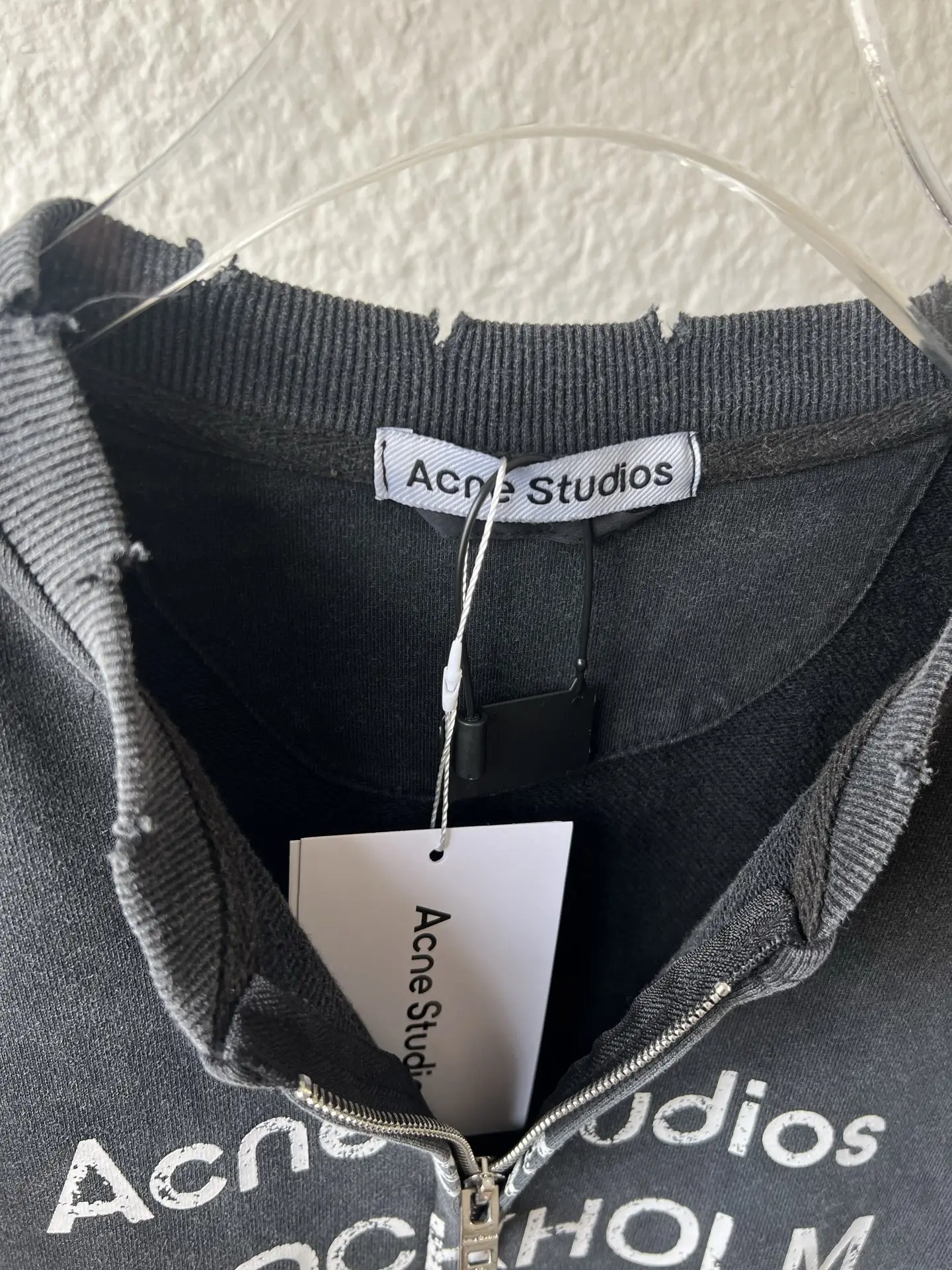 1996 Logo Distressed Zip-Up Sweatshirt D20521559 — view 8