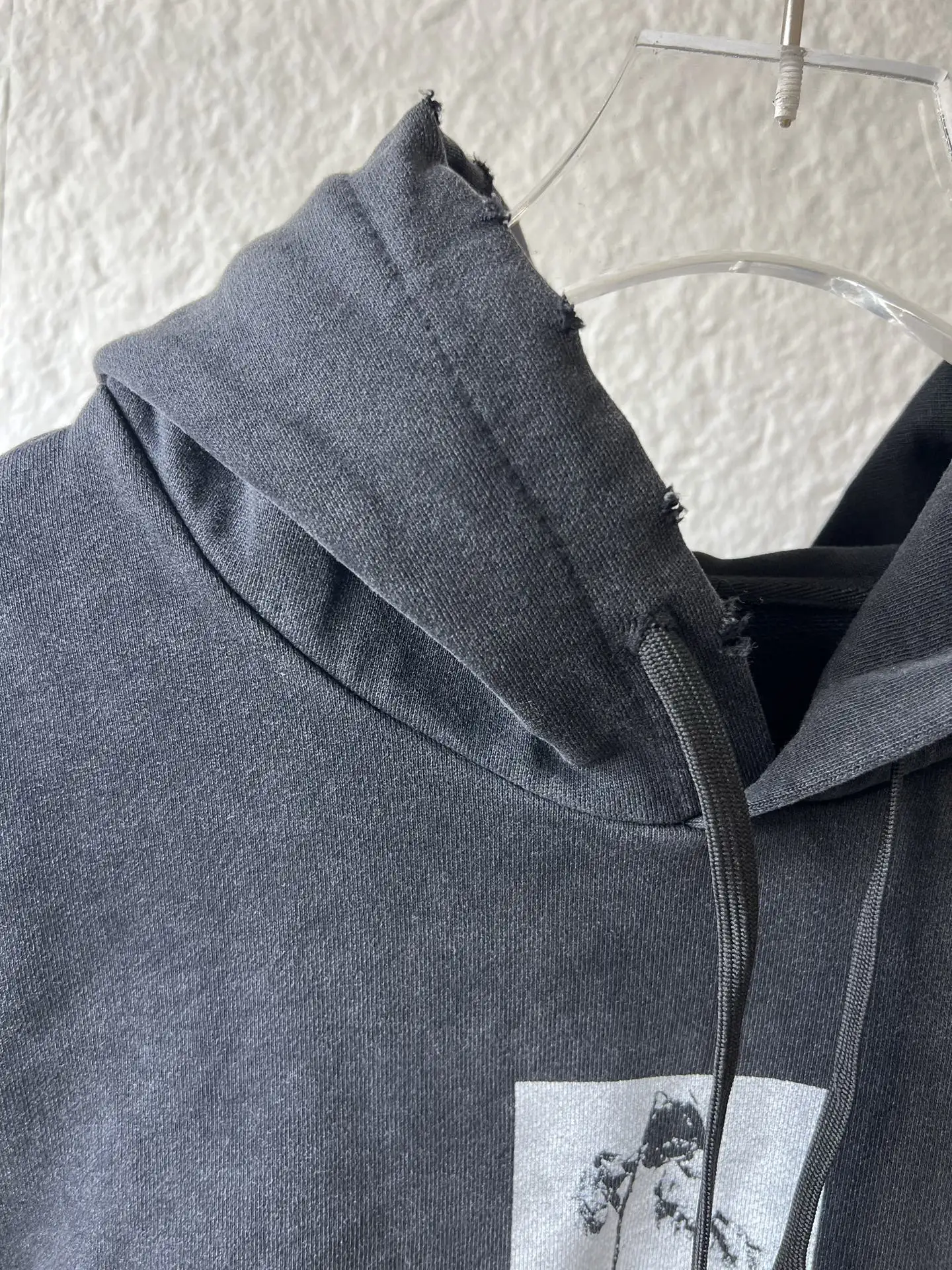 Distressed Graphic Print Oversized Hoodie D21021557 — view 2