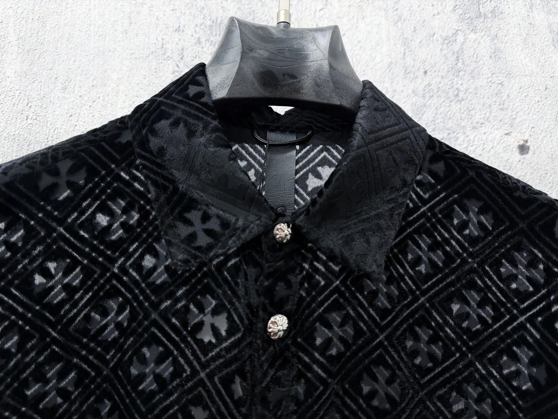 Monogram Devoré Velvet Long-Sleeve Shirt D21523561 — view 4