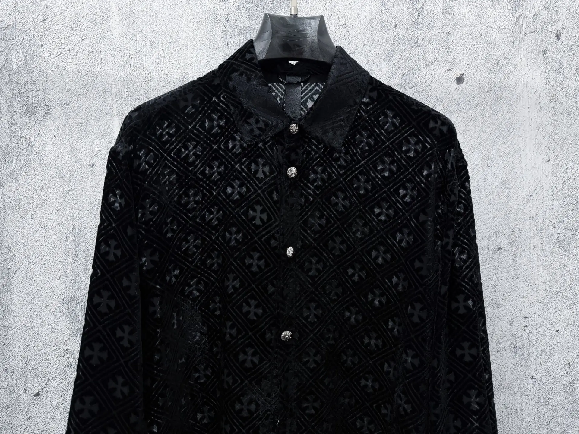 Monogram Devoré Velvet Long-Sleeve Shirt D21523561 — view 5
