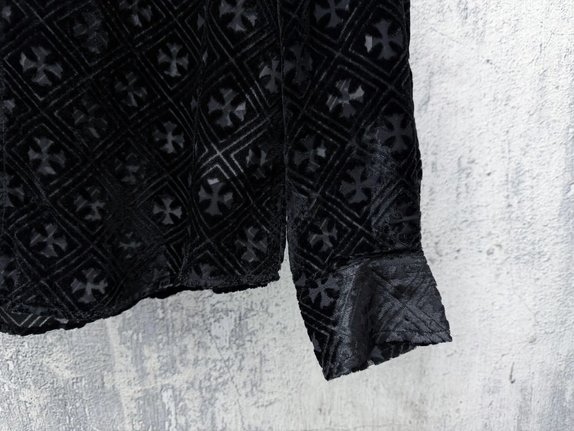 Monogram Devoré Velvet Long-Sleeve Shirt D21523561 — view 8