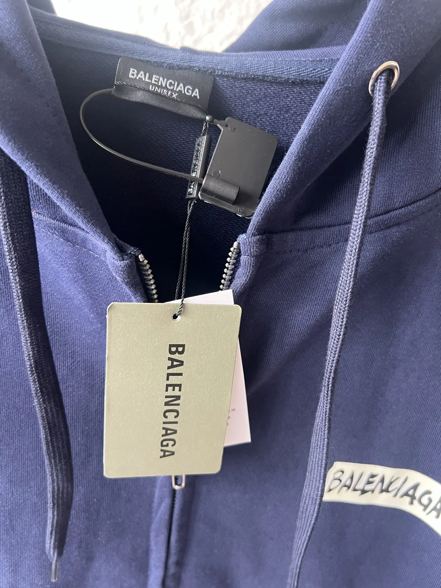 Tape Type Distressed Zip-Up Hoodie D21521558 — view 4