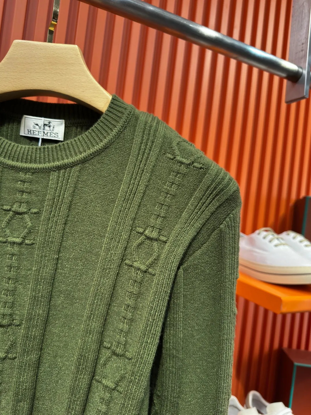 Logo-Embroidered Wool and Cashmere-Blend Sweater D21522027 — view 5