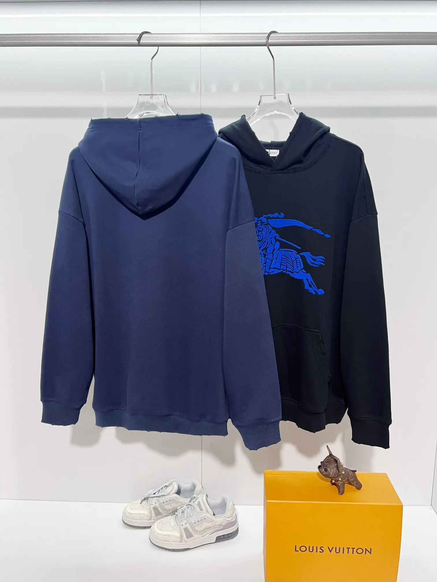 EKD Logo Distressed Cotton Hoodie D22022834 — view 11