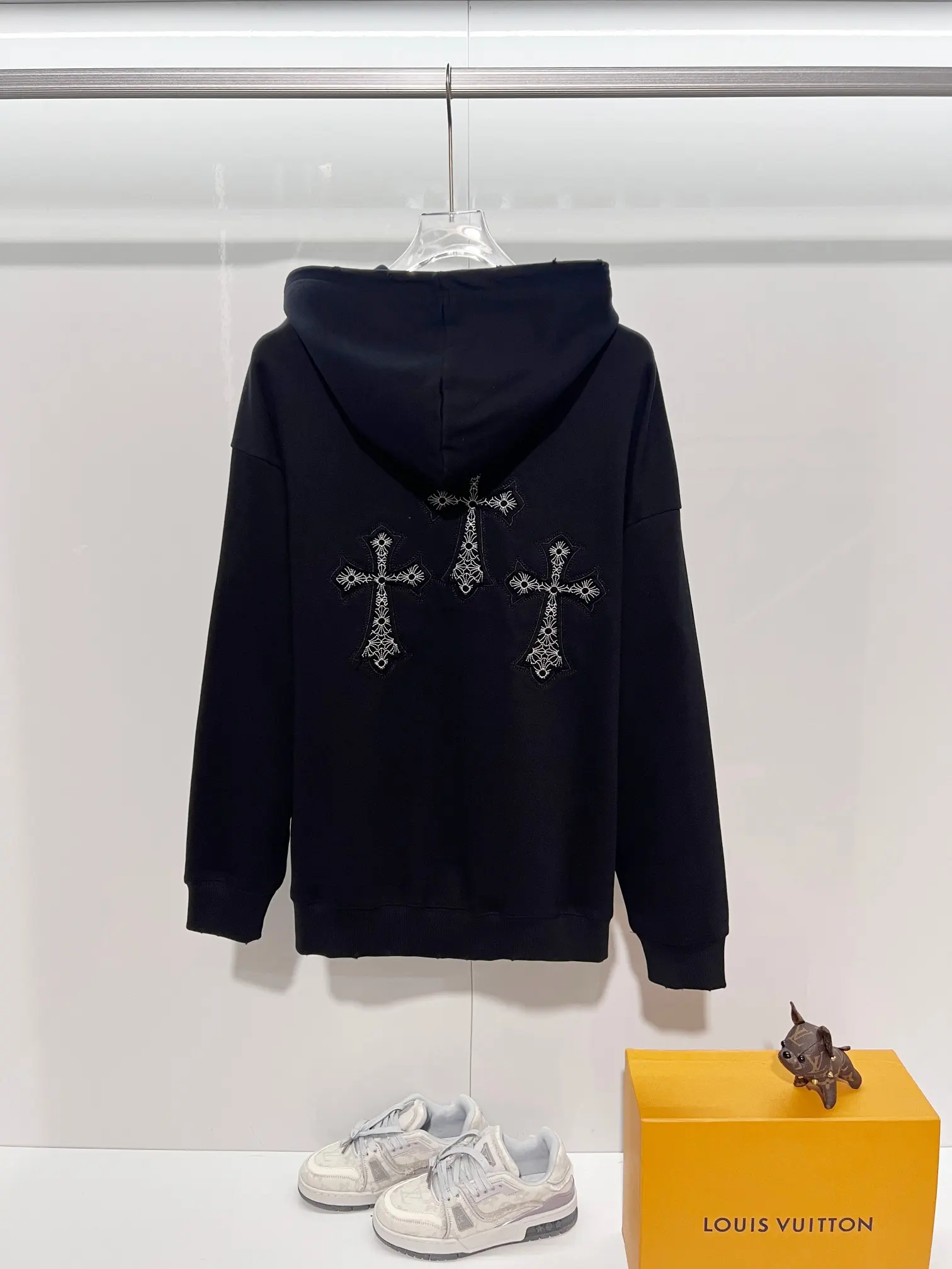 Cross Embroidered Distressed Hoodie D22022842 — view 2