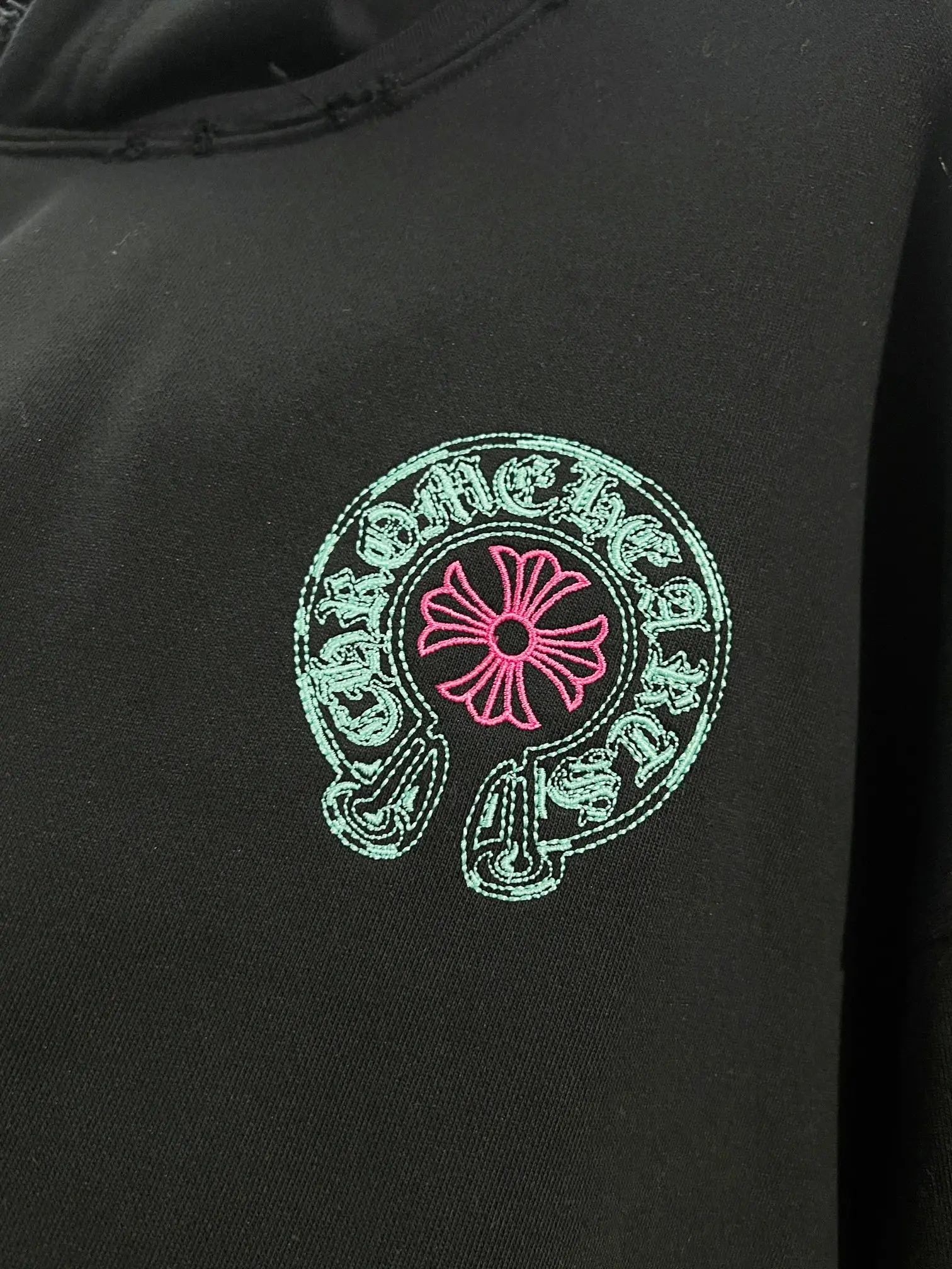 Logo-Embroidered Distressed Cotton Hoodie D22022850 — view 4