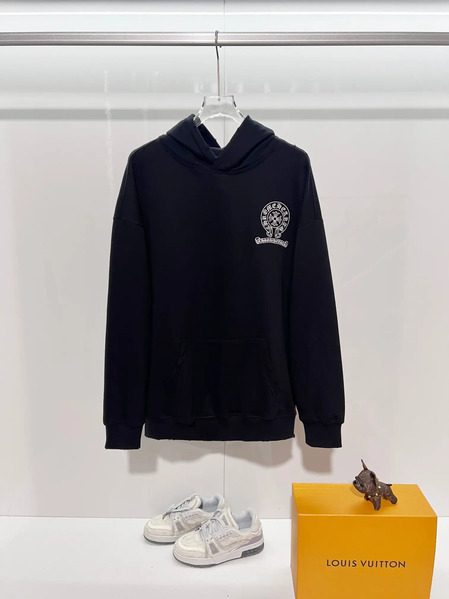 Logo Embroidery Distressed Cotton Hoodie D22022846