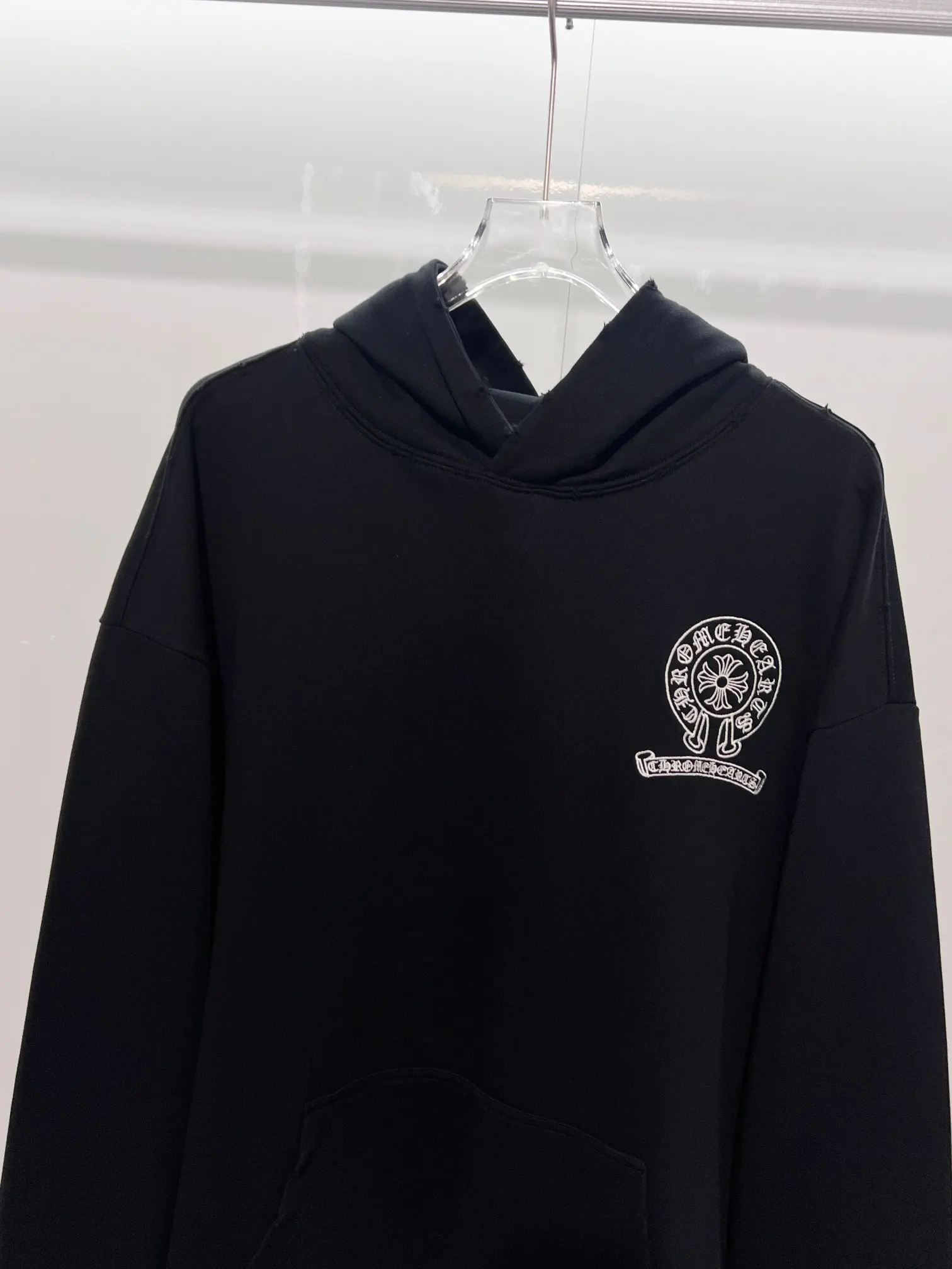 Logo Embroidery Distressed Cotton Hoodie D22022846 — view 3
