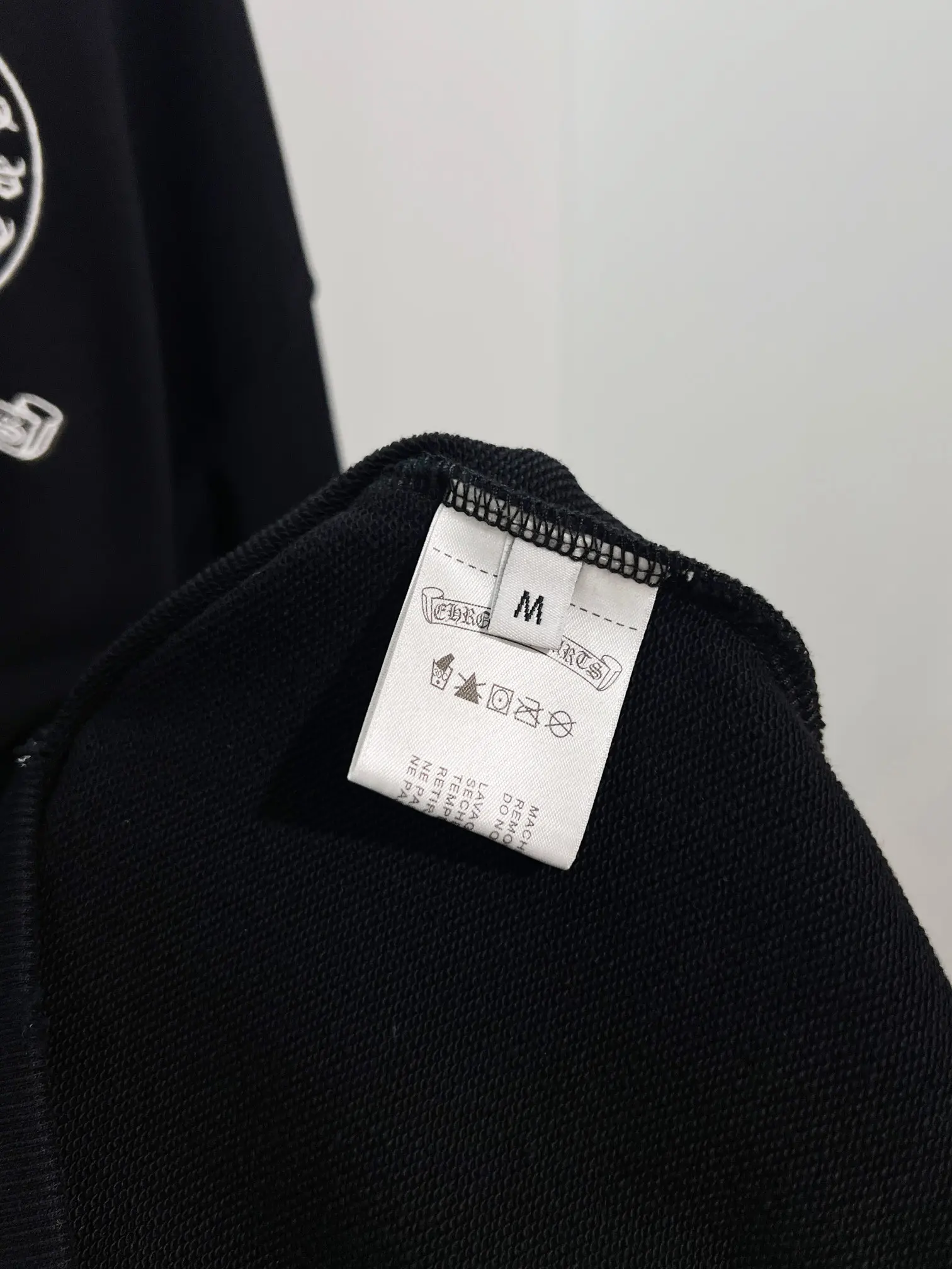 Logo Embroidery Distressed Cotton Hoodie D22022846 — view 9