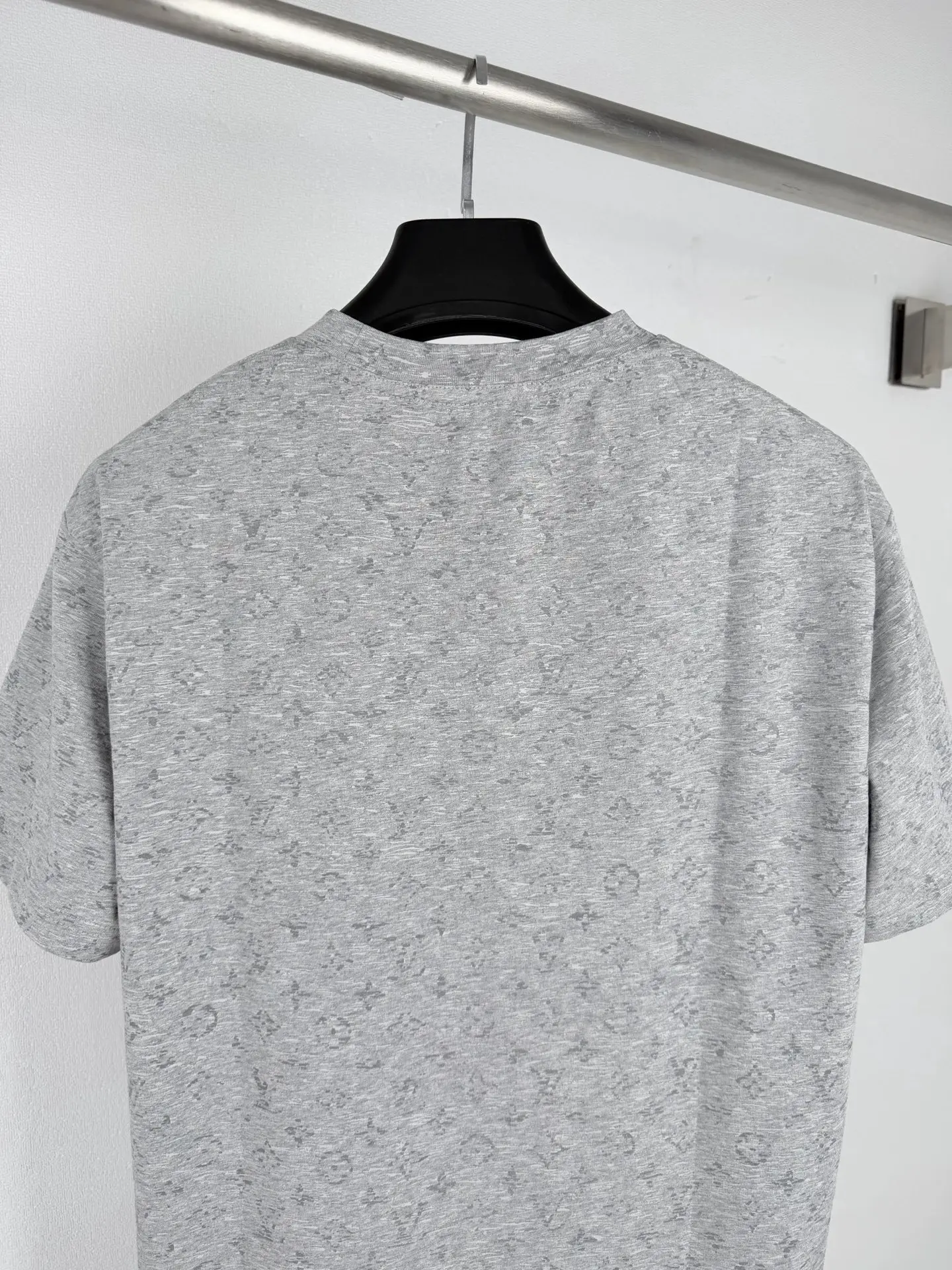 Monogram Reflective Print Cotton T-Shirt D22021563 — view 3