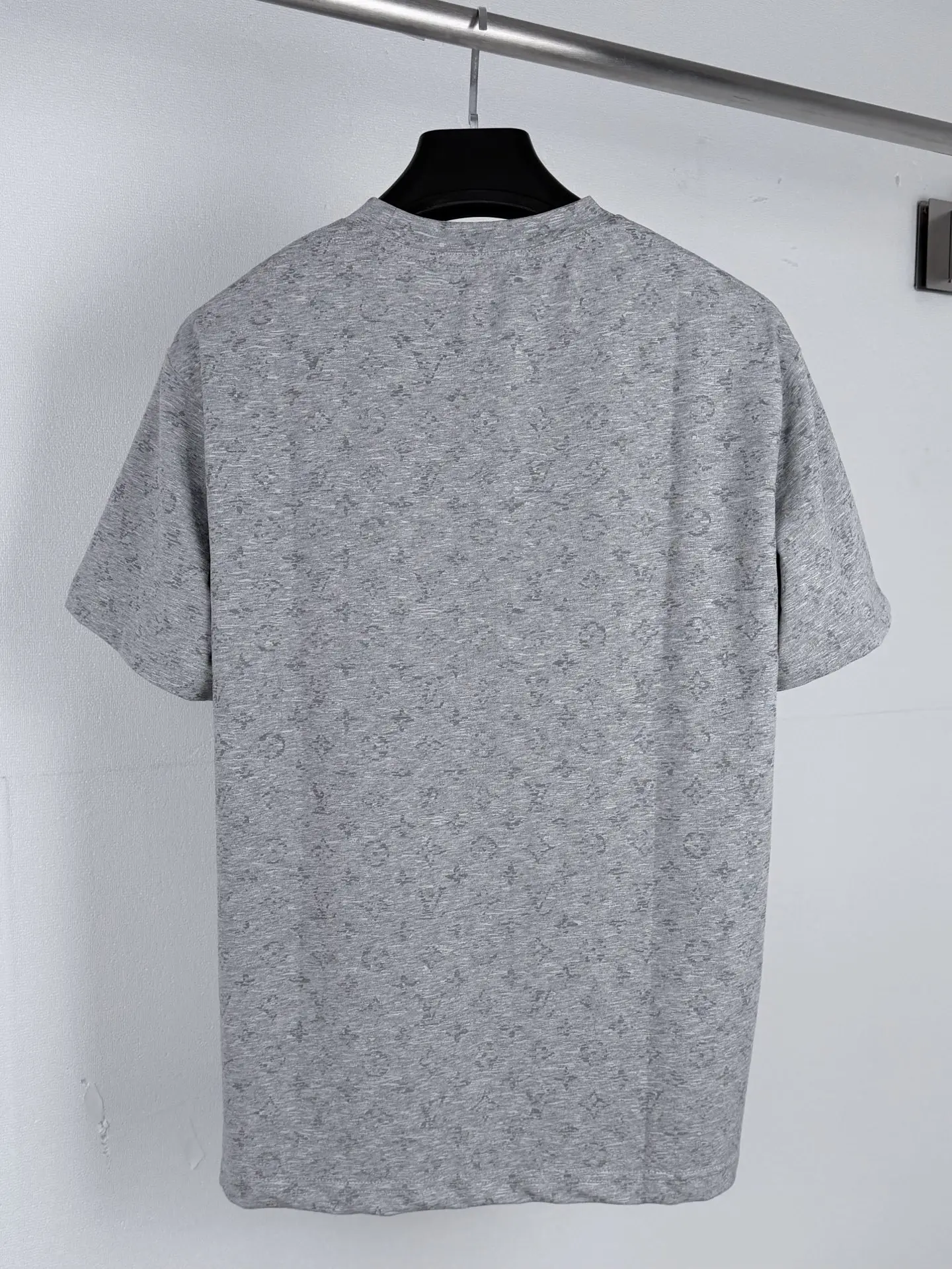 Monogram Reflective Print Cotton T-Shirt D22021563 — view 4