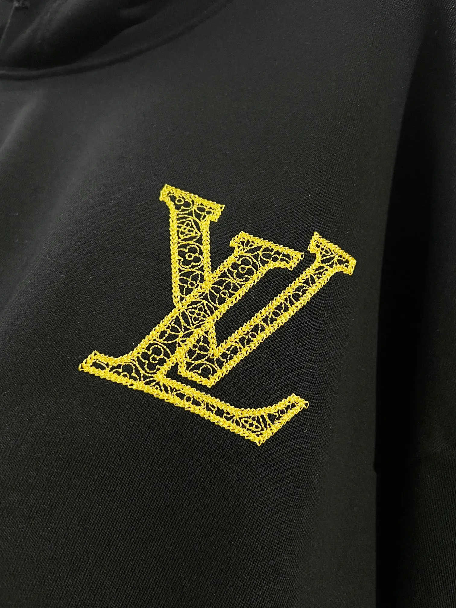 Embroidered Logo Distressed Cotton Hoodie D22022838 — view 4