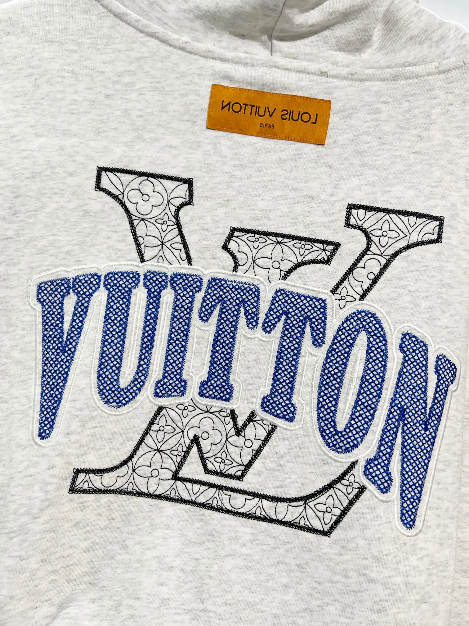 Logo Embroidered Distressed Cotton Hoodie D22022839 — view 5