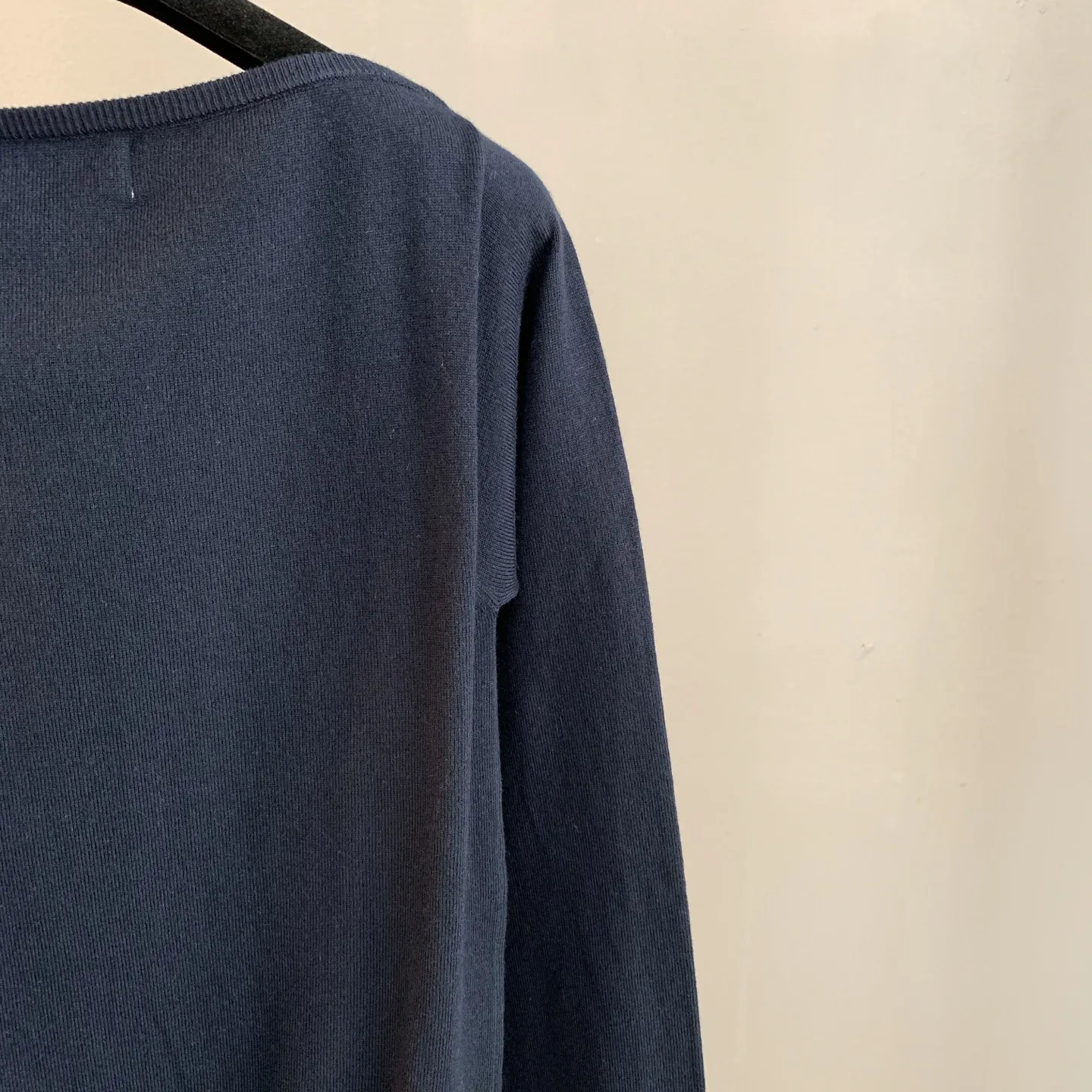 Off-the-Shoulder Wool Knit Sweater D22022893 — view 7