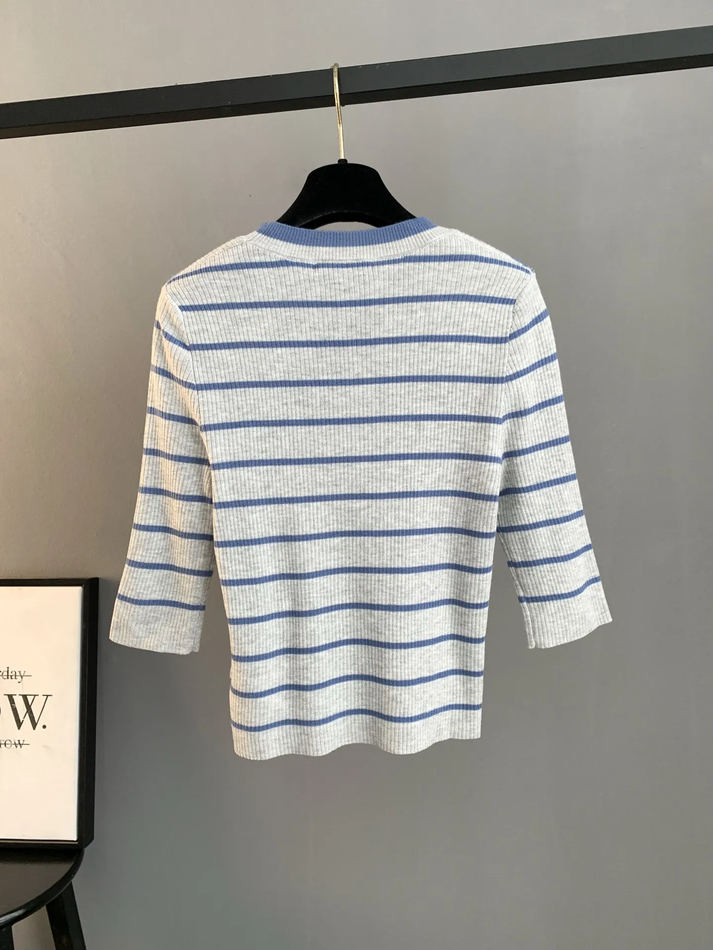 Logo Intarsia Striped Wool Knit Top D22022758 — view 2