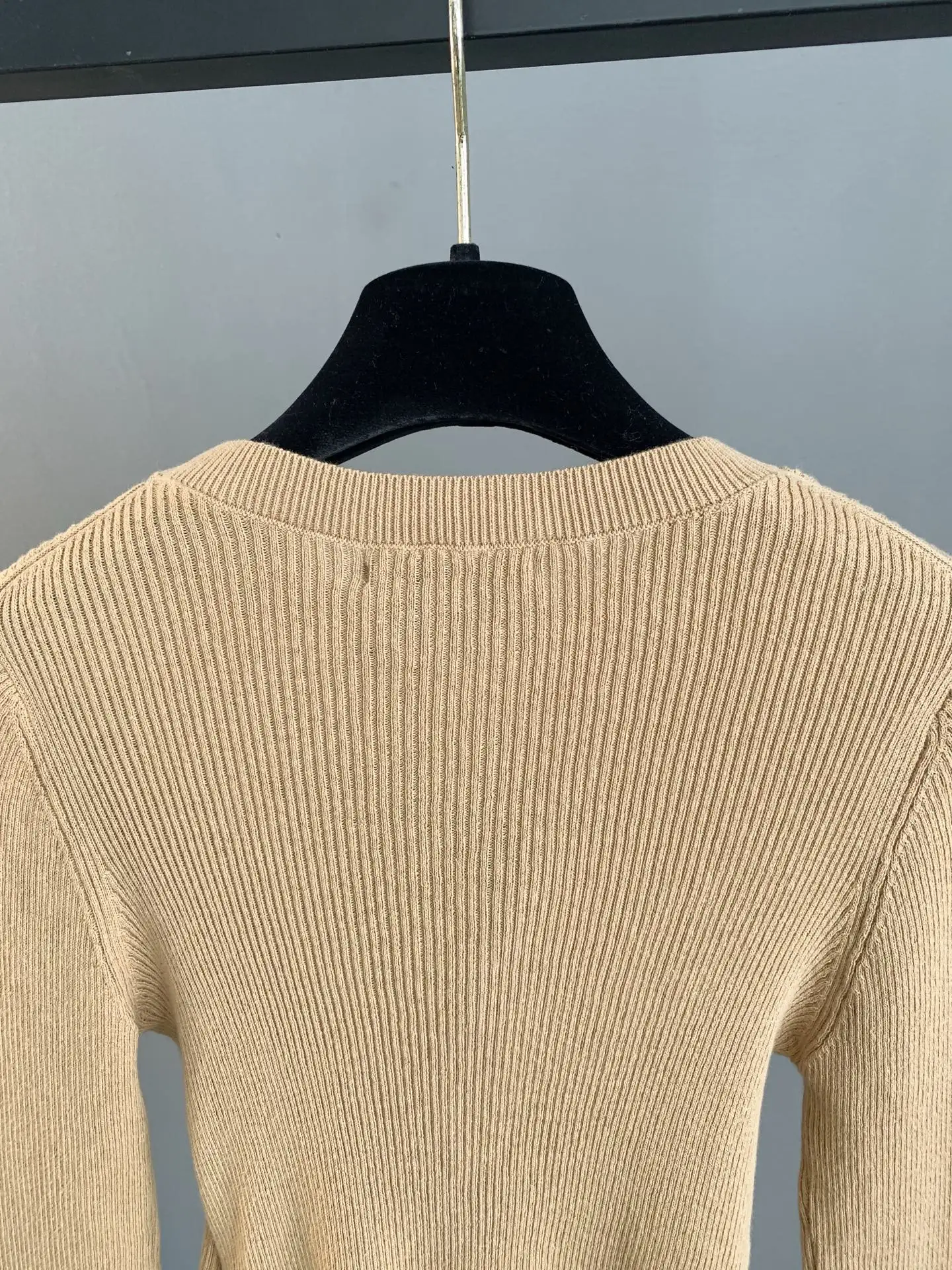 Logo Intarsia Ribbed Wool Sweater D22022762 — view 11