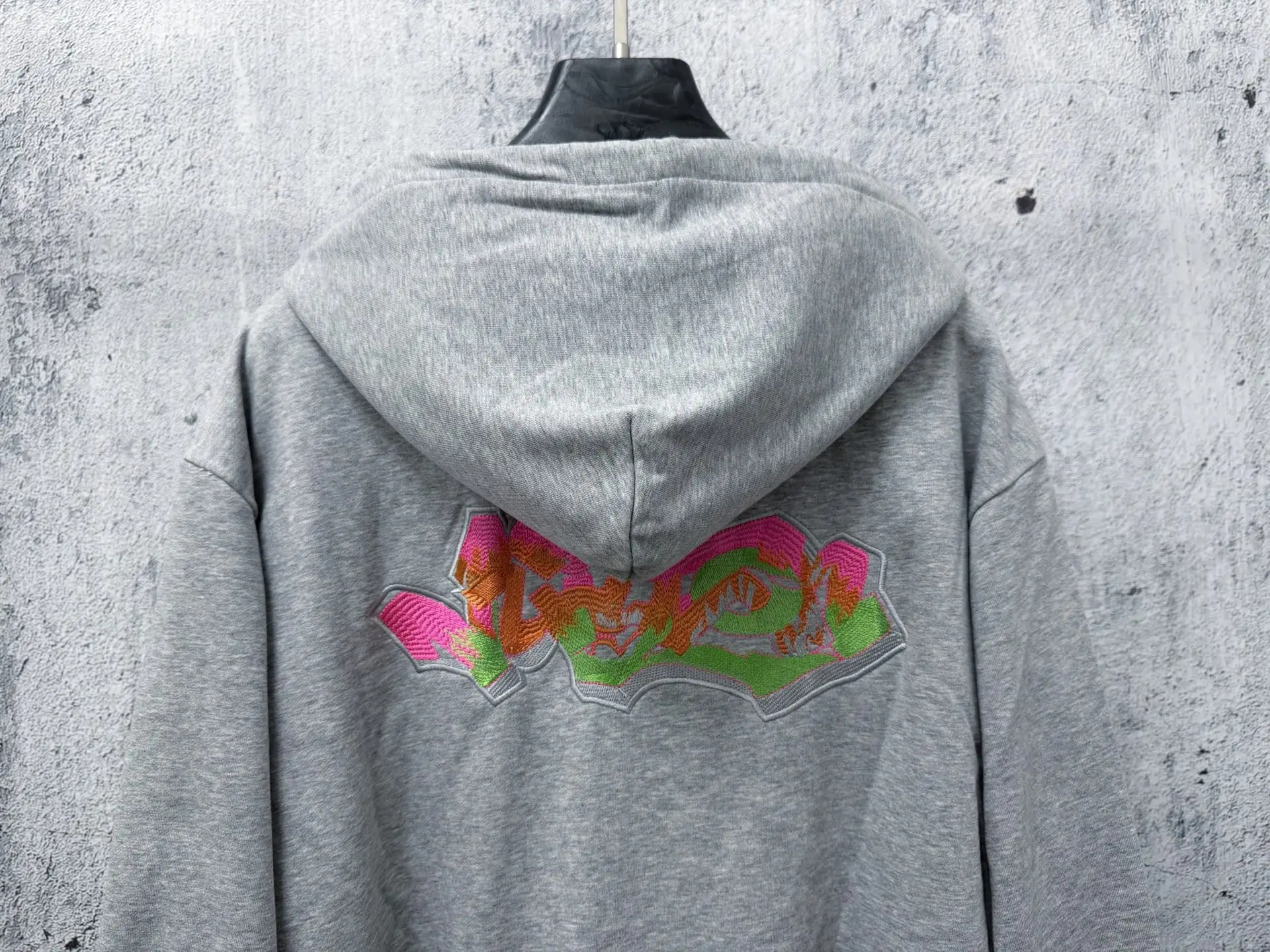 Embroidered Logo Zip-Up Hoodie D22523462 — view 8