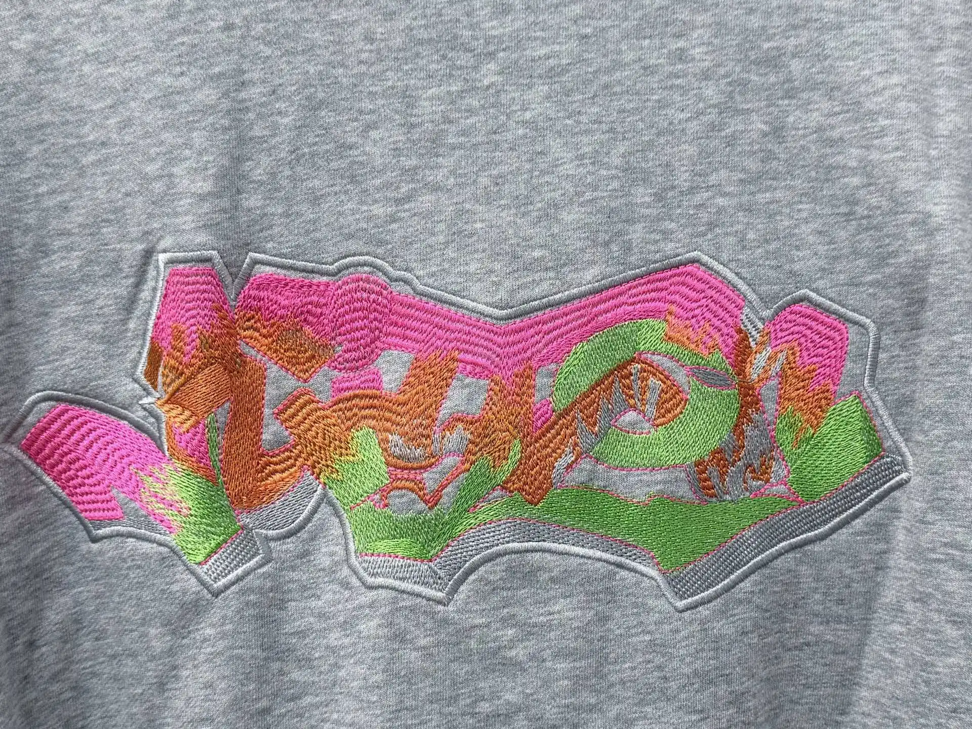 Embroidered Logo Zip-Up Hoodie D22523462 — view 9