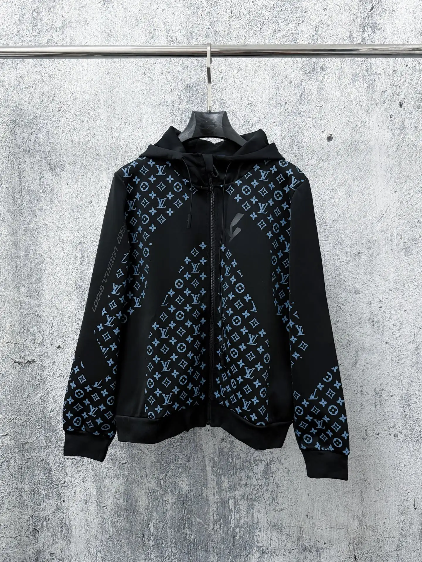 Monogram Print Zip-Up Hoodie D22523463