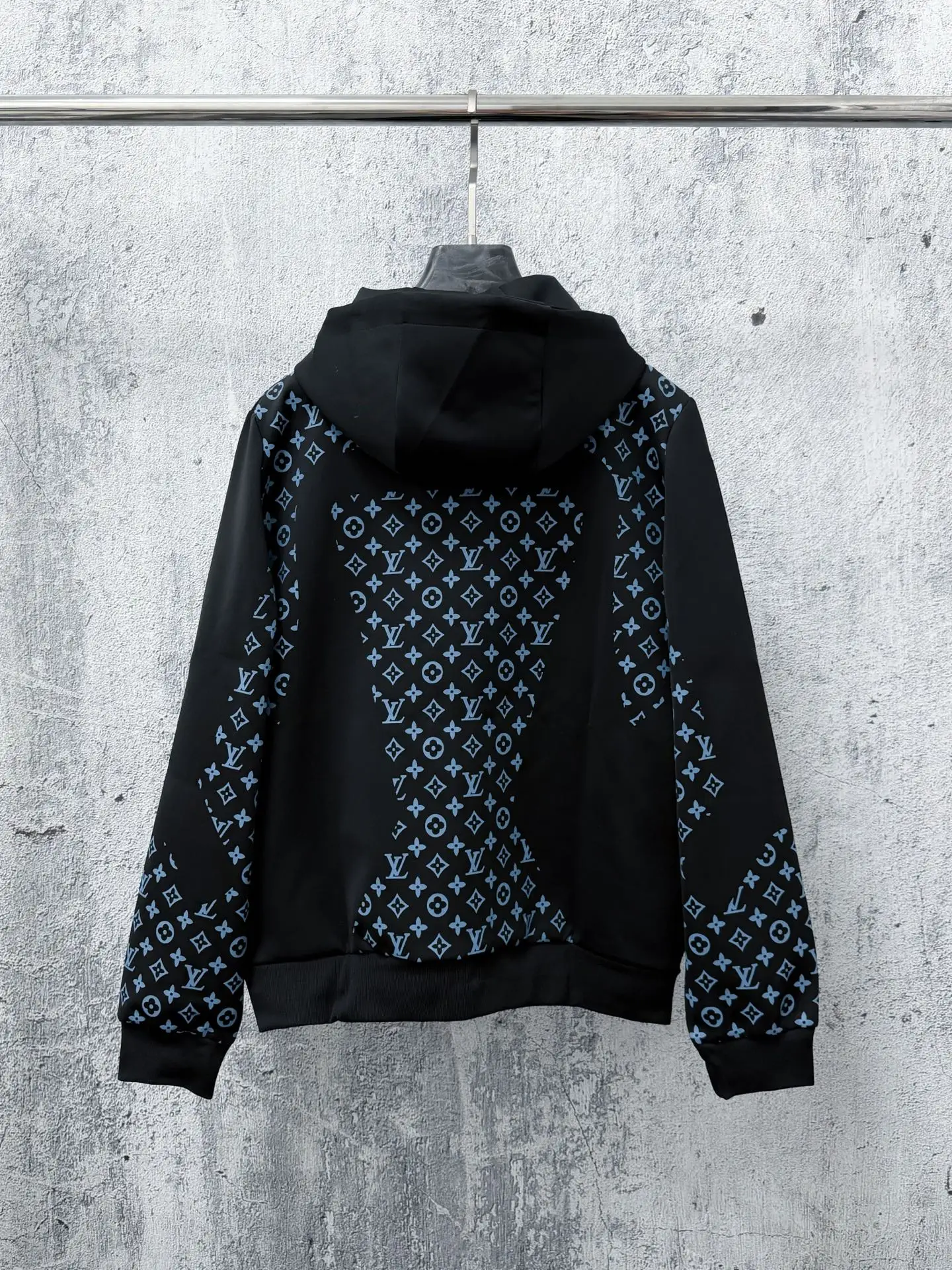 Monogram Print Zip-Up Hoodie D22523463 — view 2