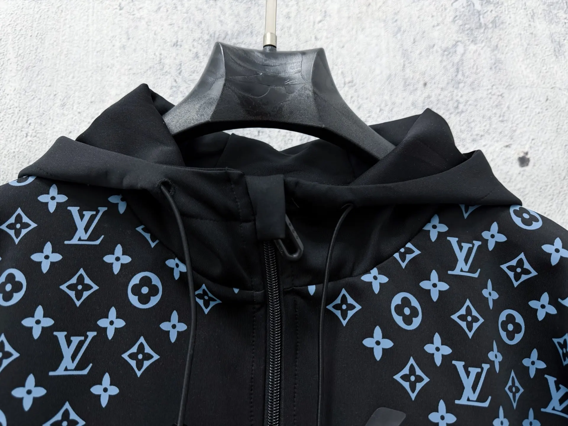 Monogram Print Zip-Up Hoodie D22523463 — view 4