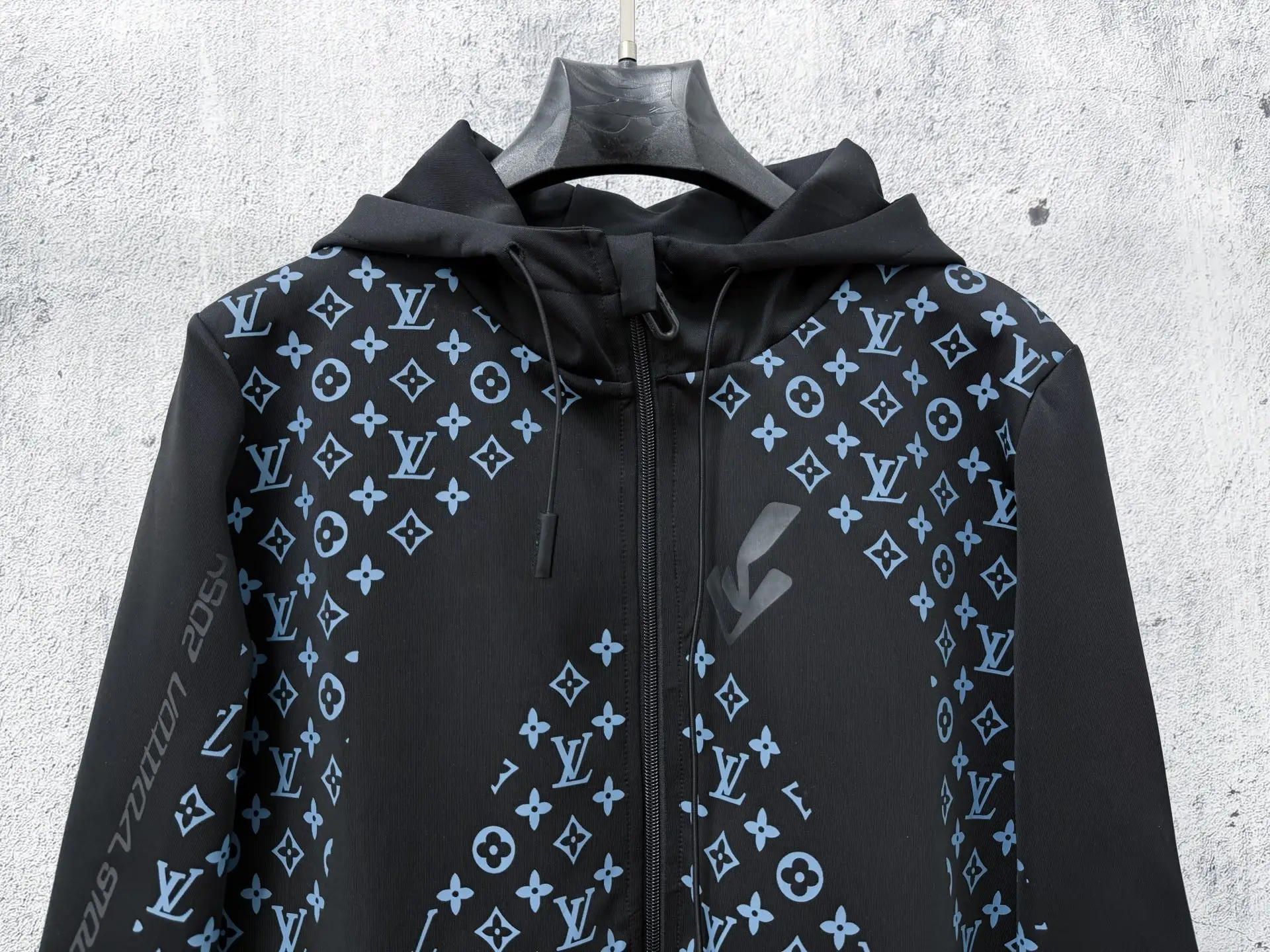 Monogram Print Zip-Up Hoodie D22523463 — view 5