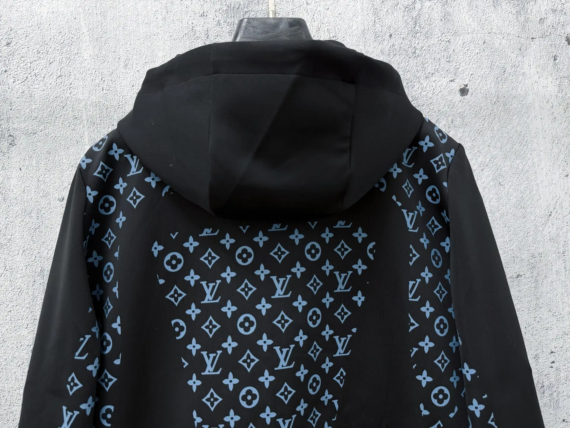 Monogram Print Zip-Up Hoodie D22523463 — view 9