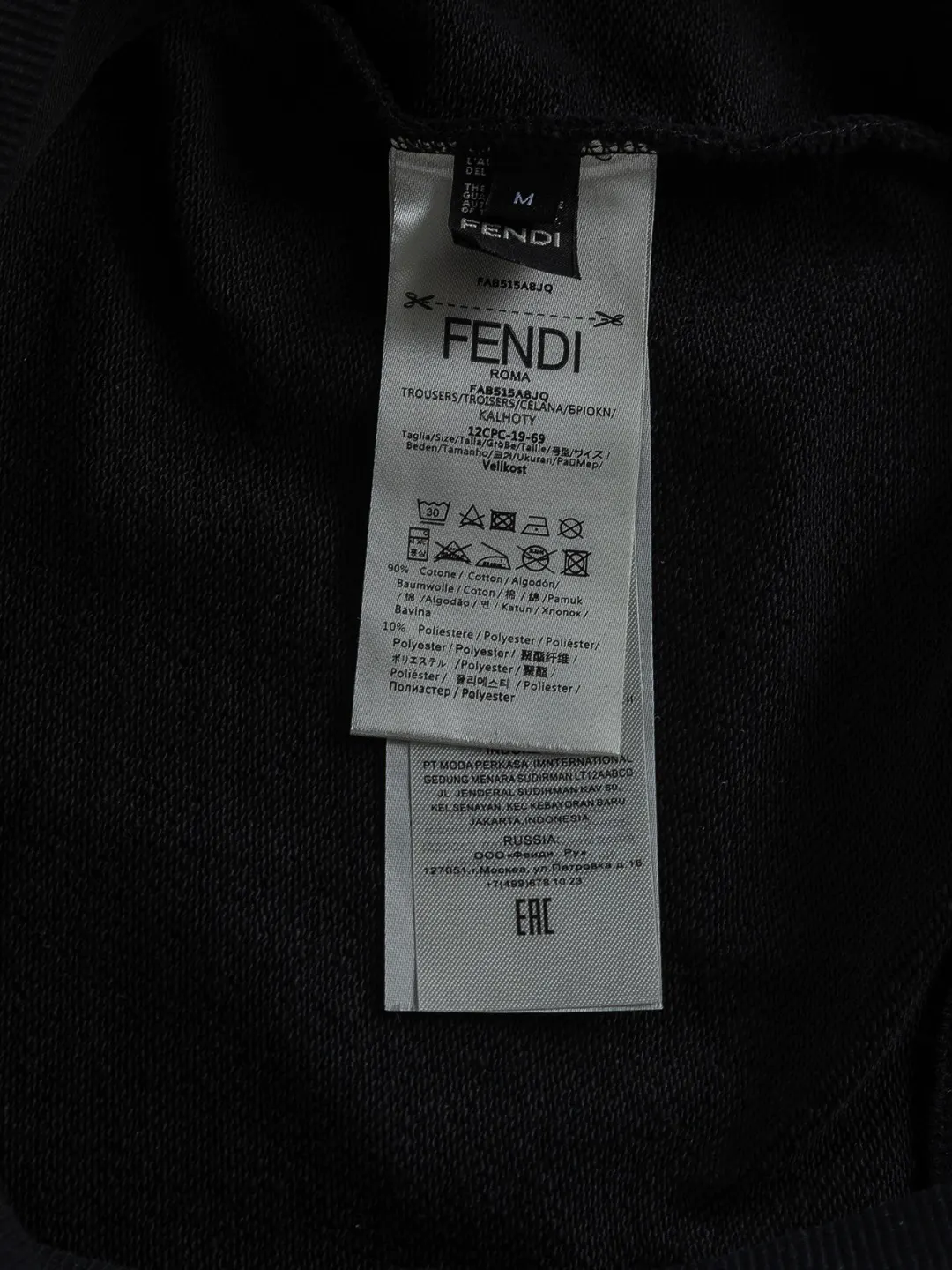 Logo-Embroidered Zip-Up Hooded Gilet D22522823 — view 13