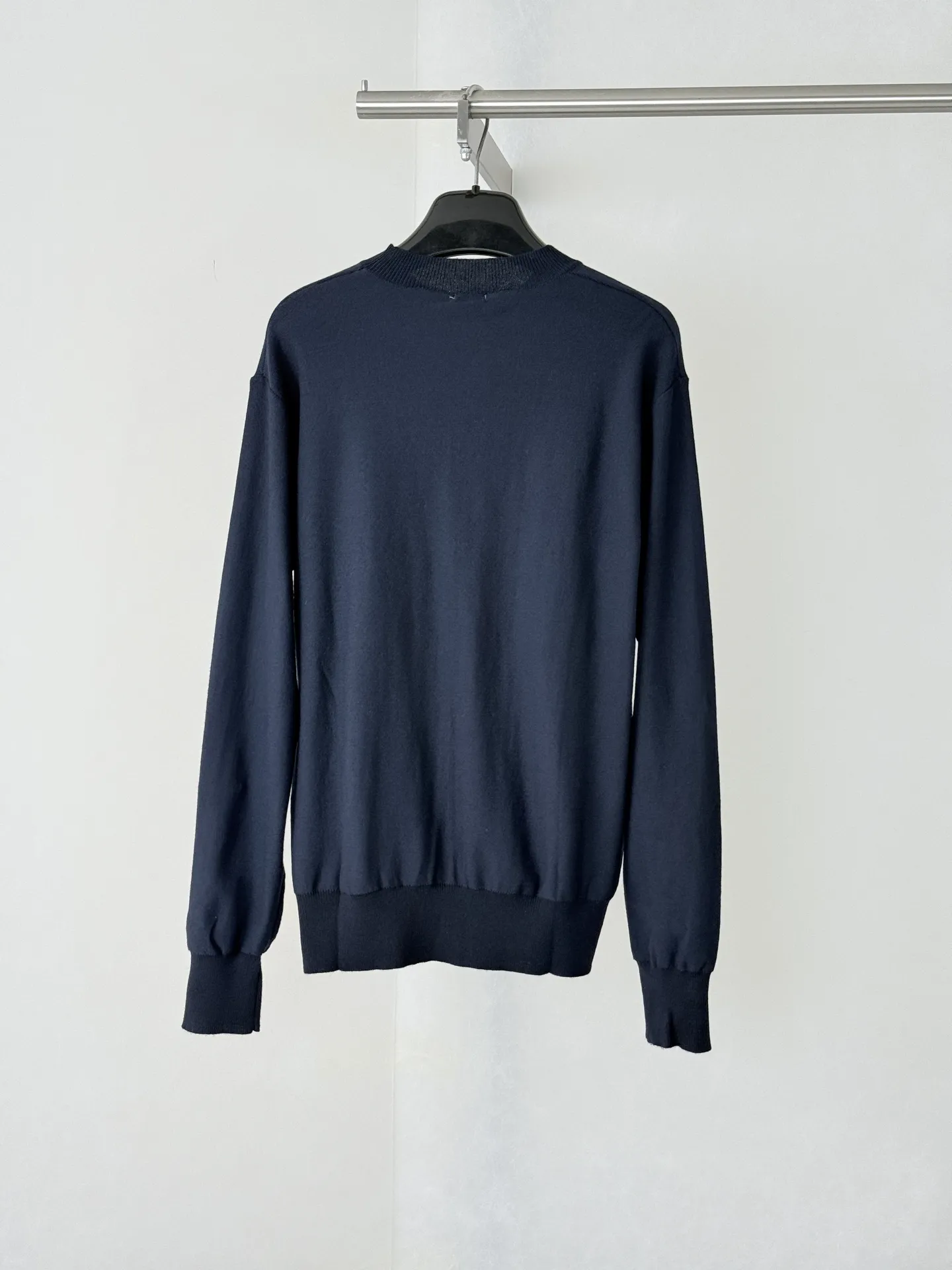 Anagram Animal Embroidery Crew-Neck Sweater D22522618 — view 2